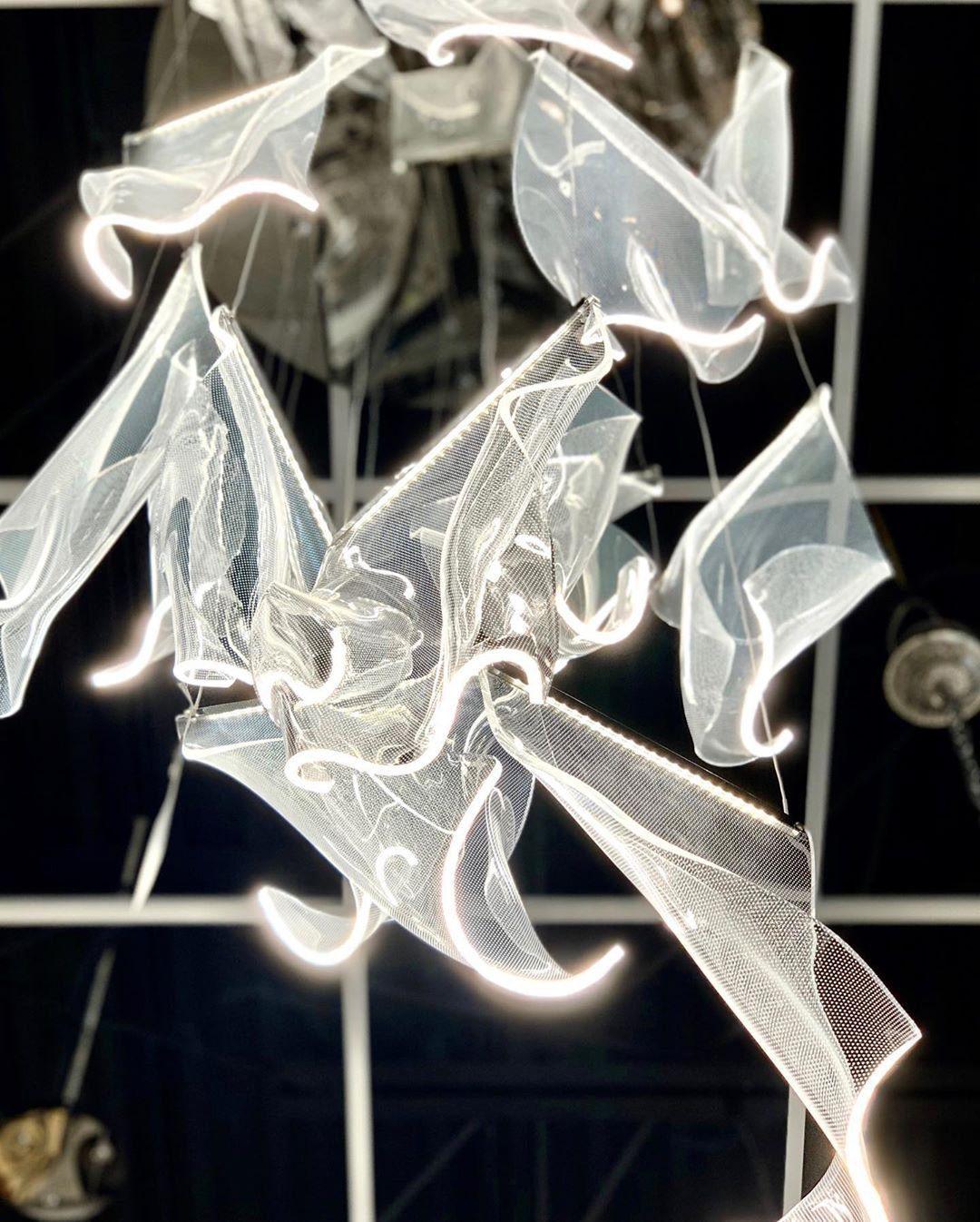 Acrylic LED Chandelier - Image 36