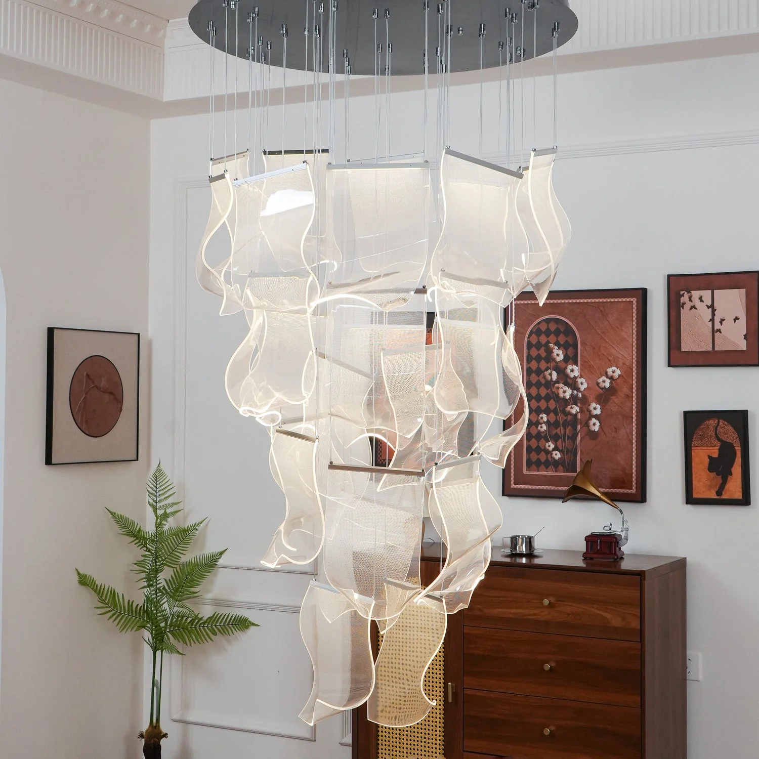 Acrylic LED Chandelier - Image 4