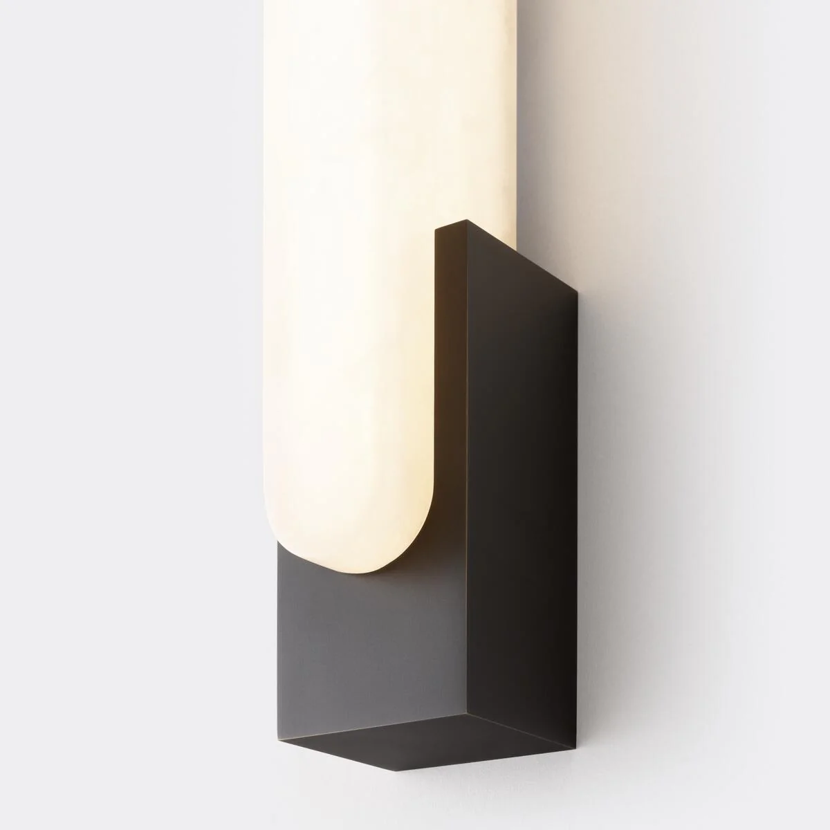 Agatha Alabaster Sconce - Image 4