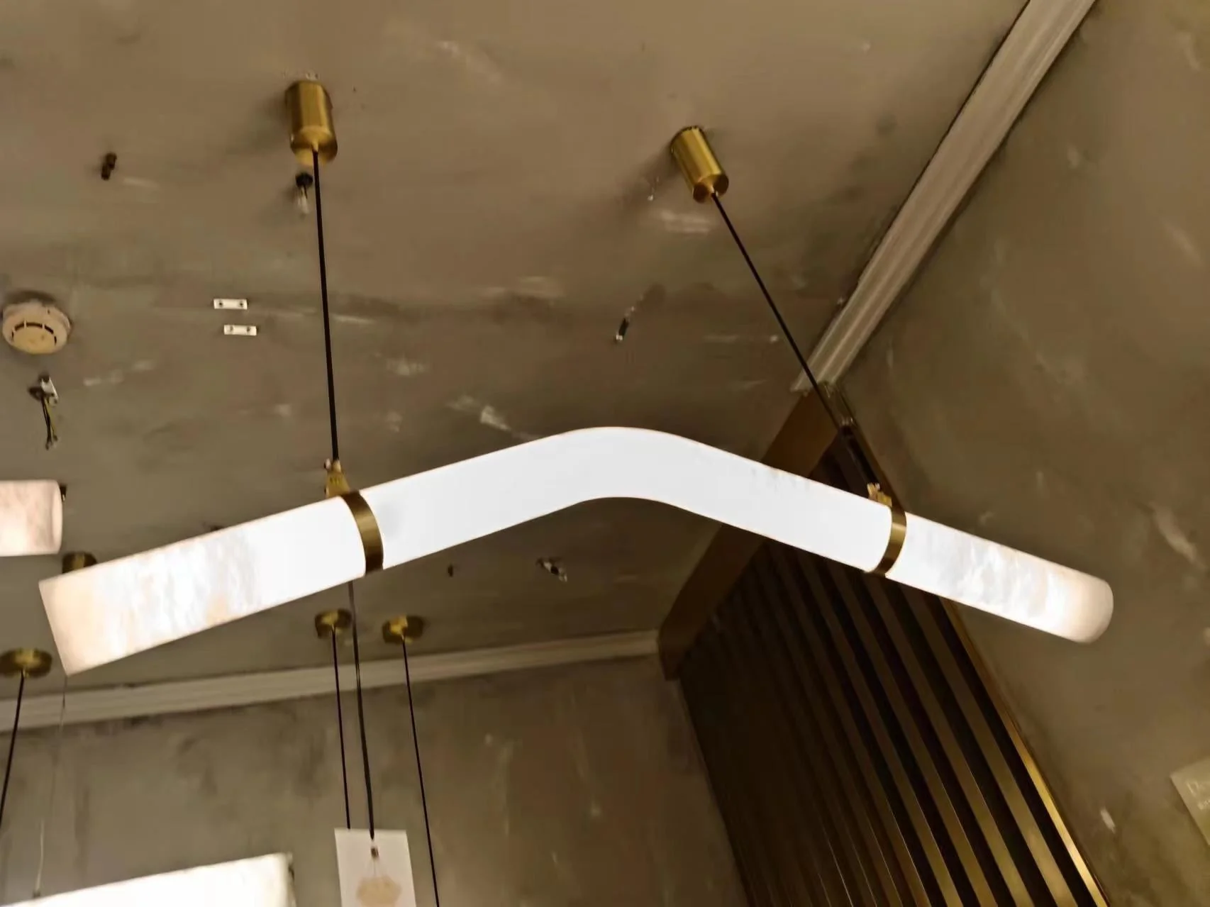 Alabaster Curved Chandelier - Image 15