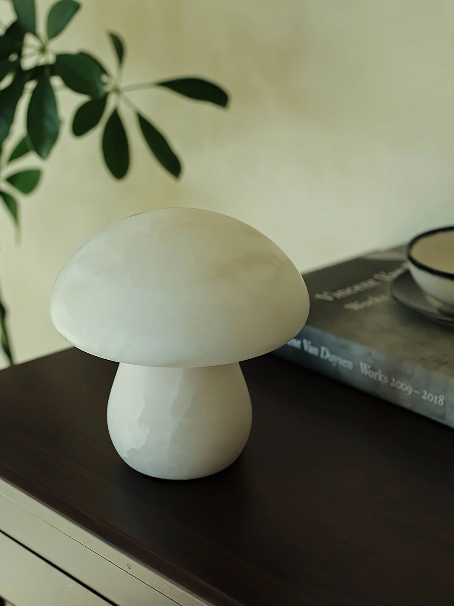 Alabaster Mushroom Table Lamp - Image 16