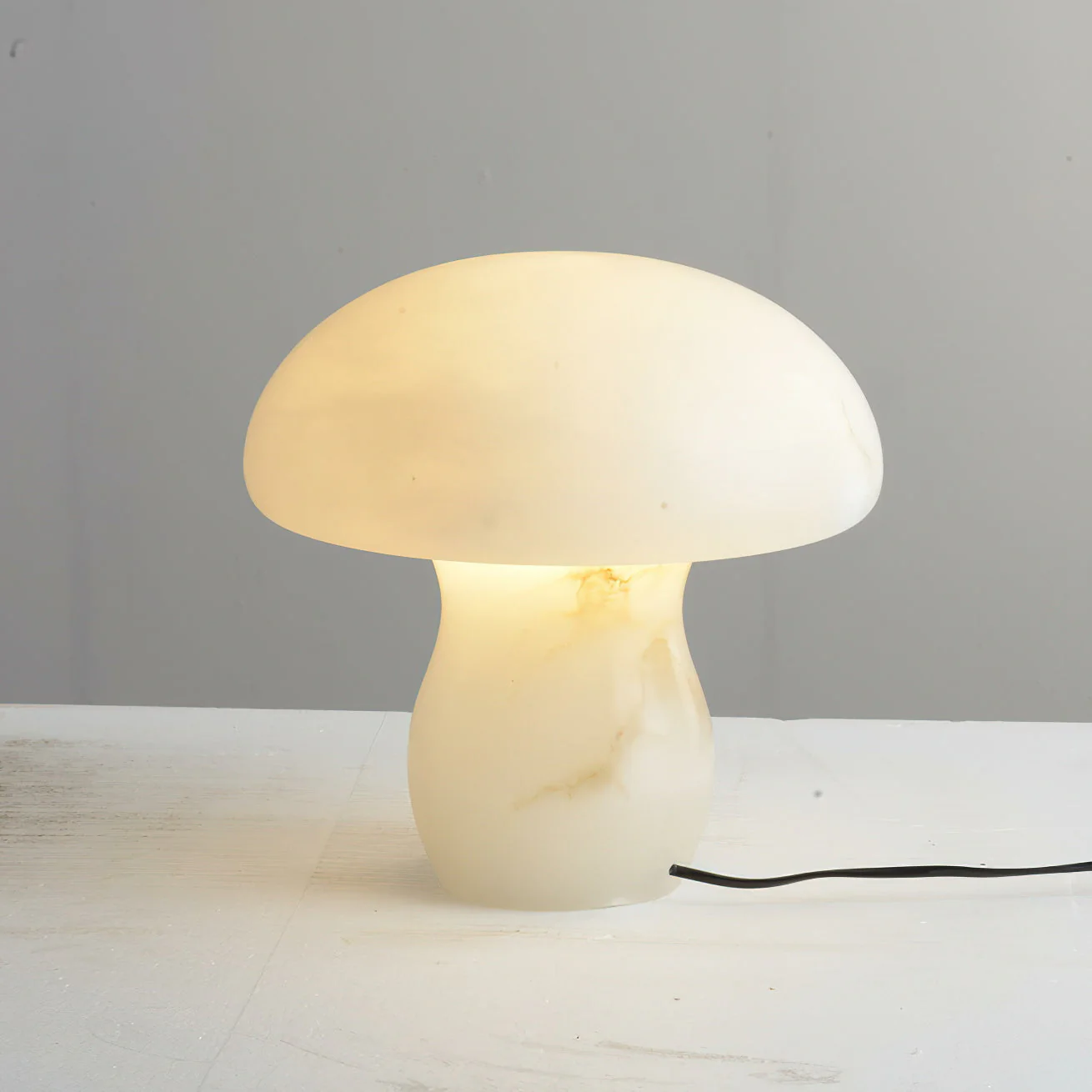 Alabaster Mushroom Table Lamp - Image 5