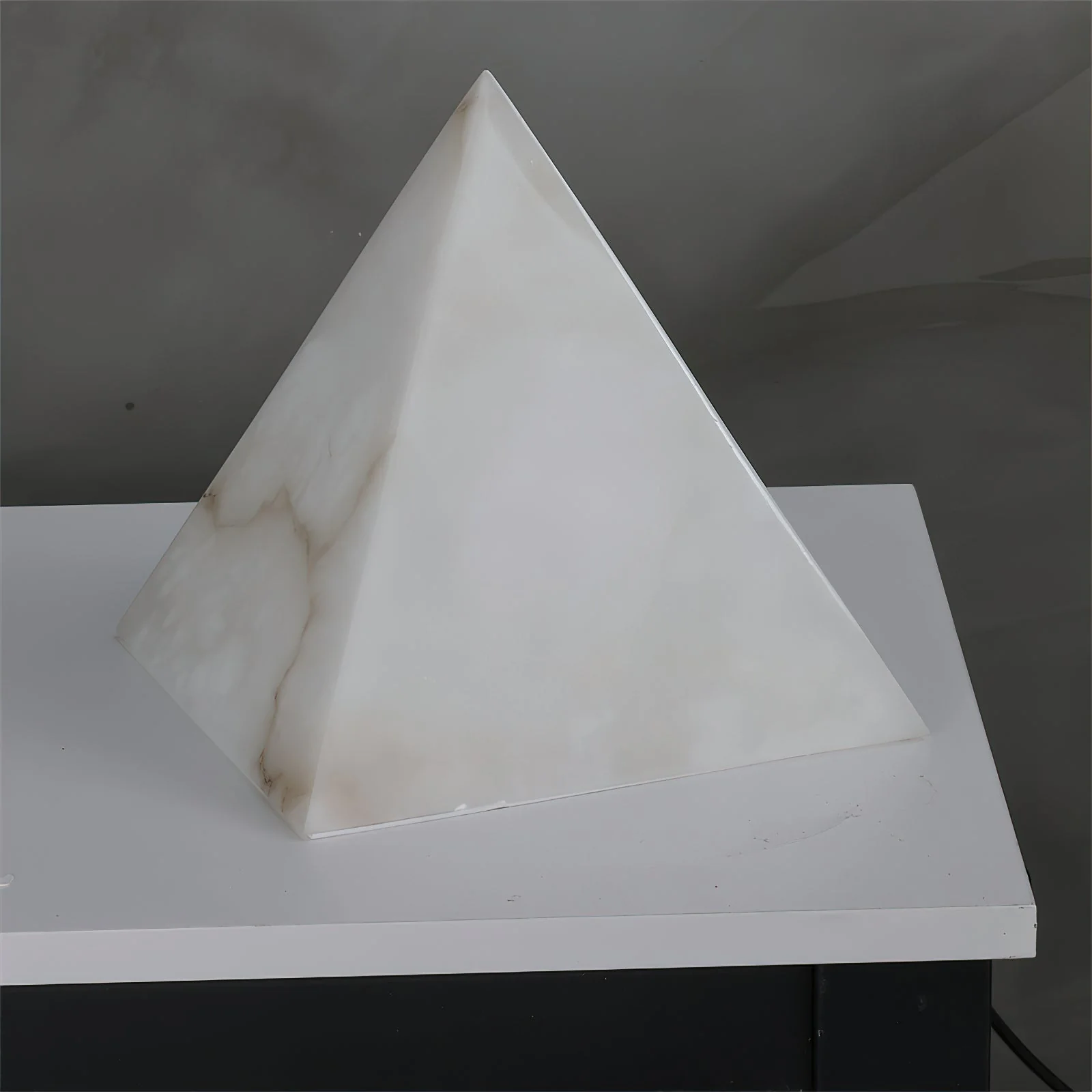 Alabaster Pyramid Table Lamp - Image 8