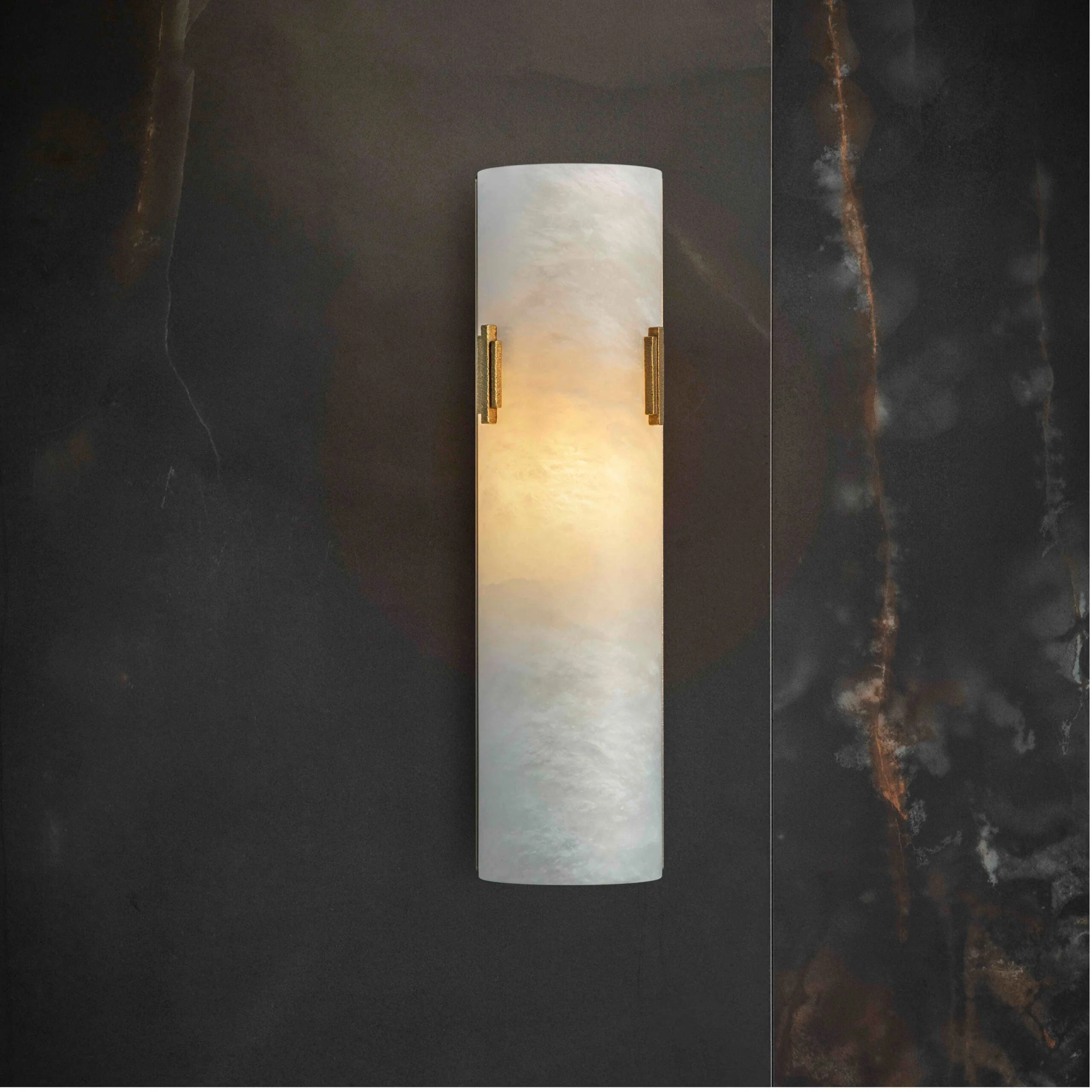 Alabaster Wall Light with Deco - Image 3