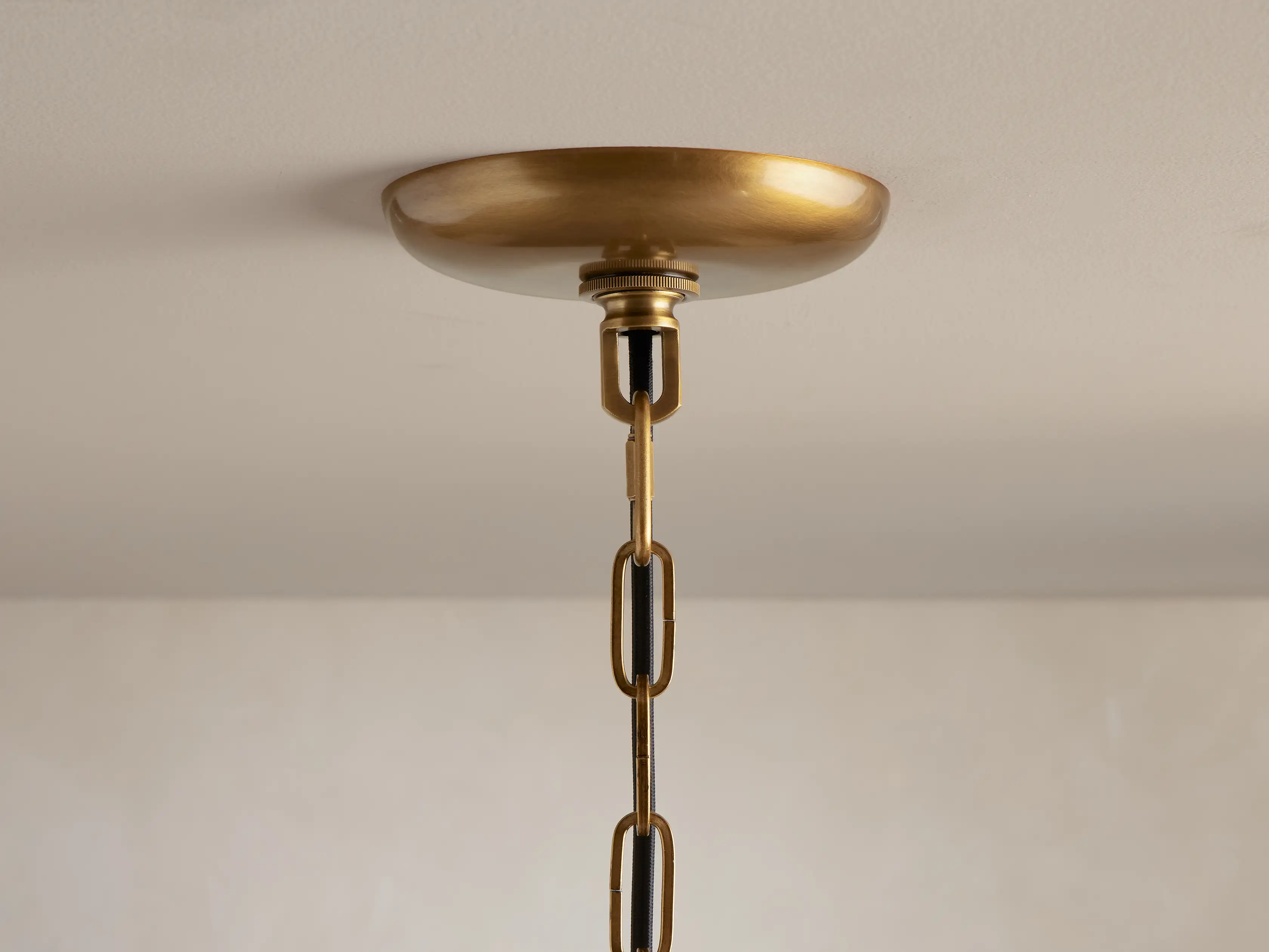 Amor 4-Tier Ghiaccio Glass Round Chandelier 36" - Image 24