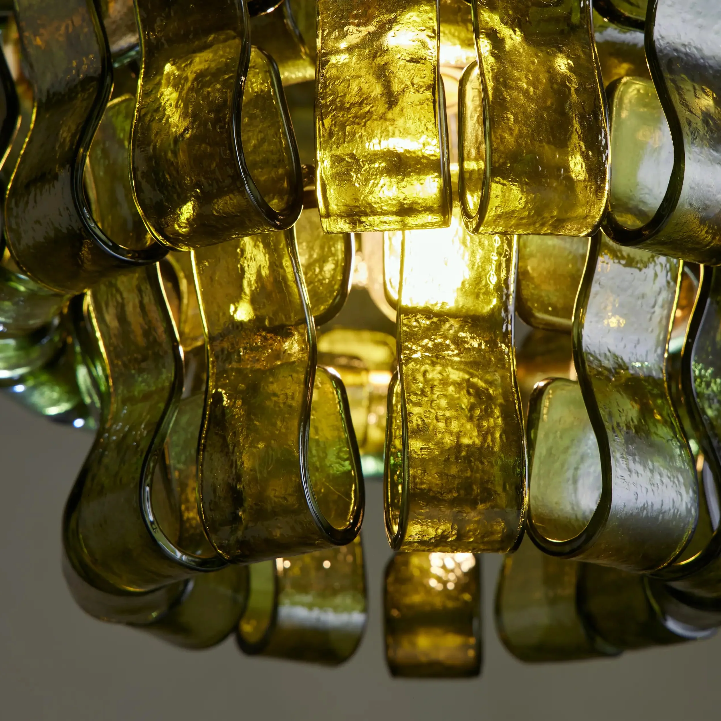 Amor Ghiaccio Glass Pendant Light - Image 32