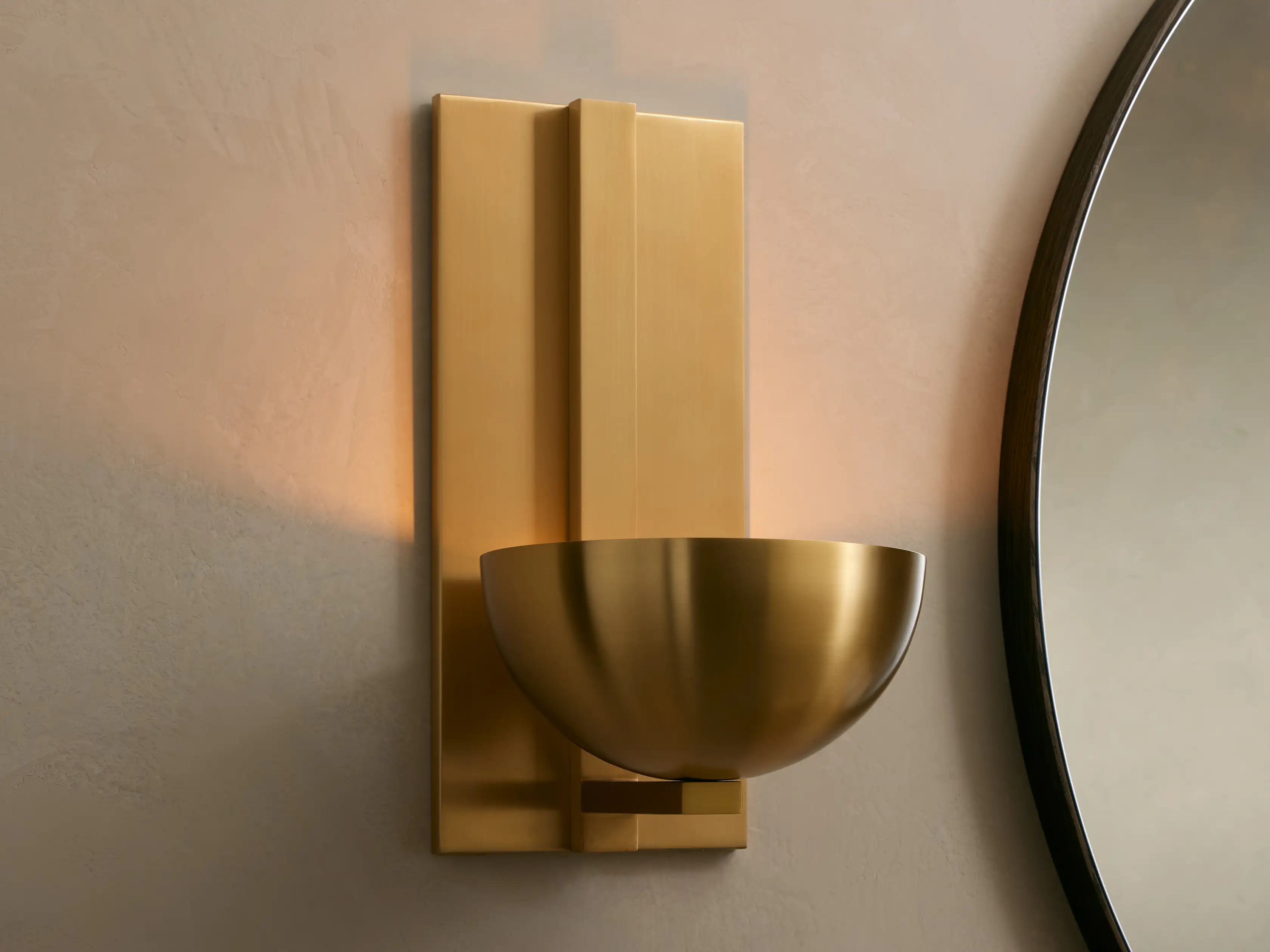 Belmira Alabaster Sconce - Image 4
