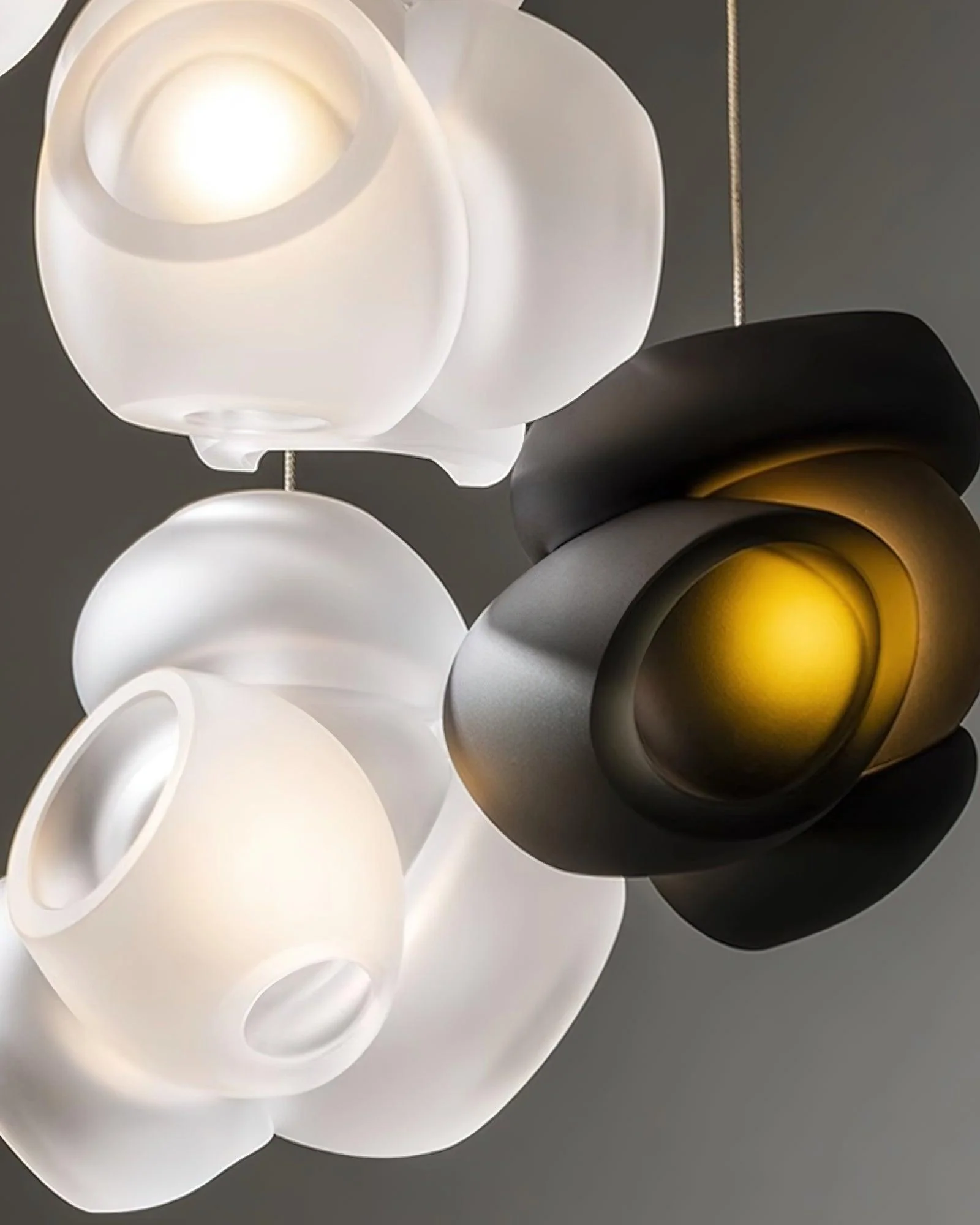 Bubbles Cluster Pendant Light - Image 27