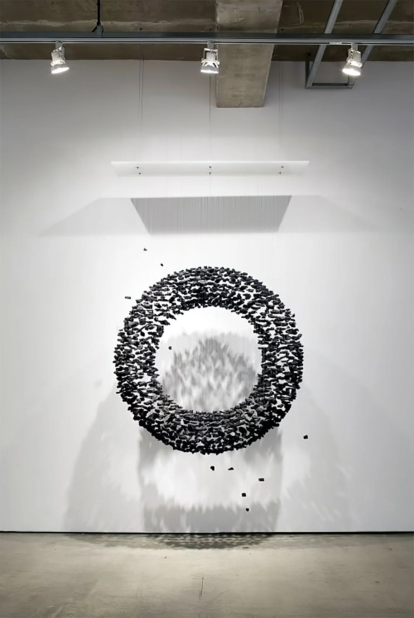 Charcoal Shape Hourglass Chandelier - Image 14