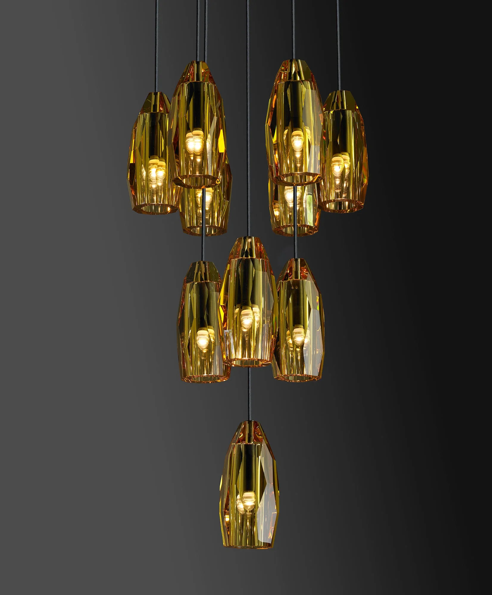 Chapt Circular Chandelier - Image 8