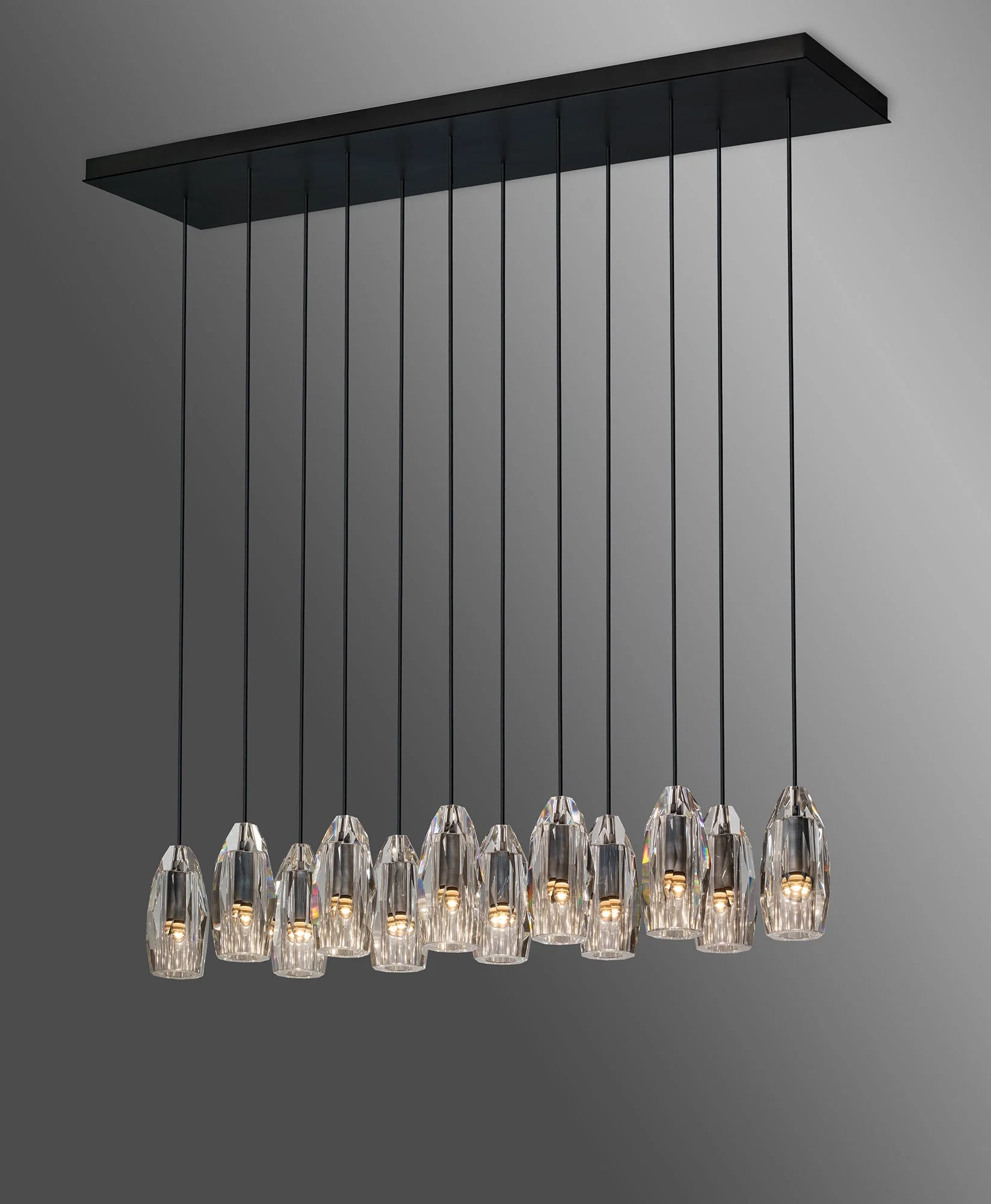 Chapt Linear Chandelier - Image 3
