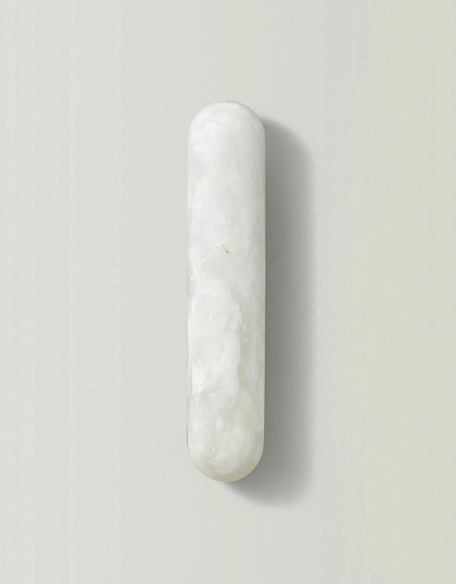 Claire Sconce 39cm Alabaster - Image 3