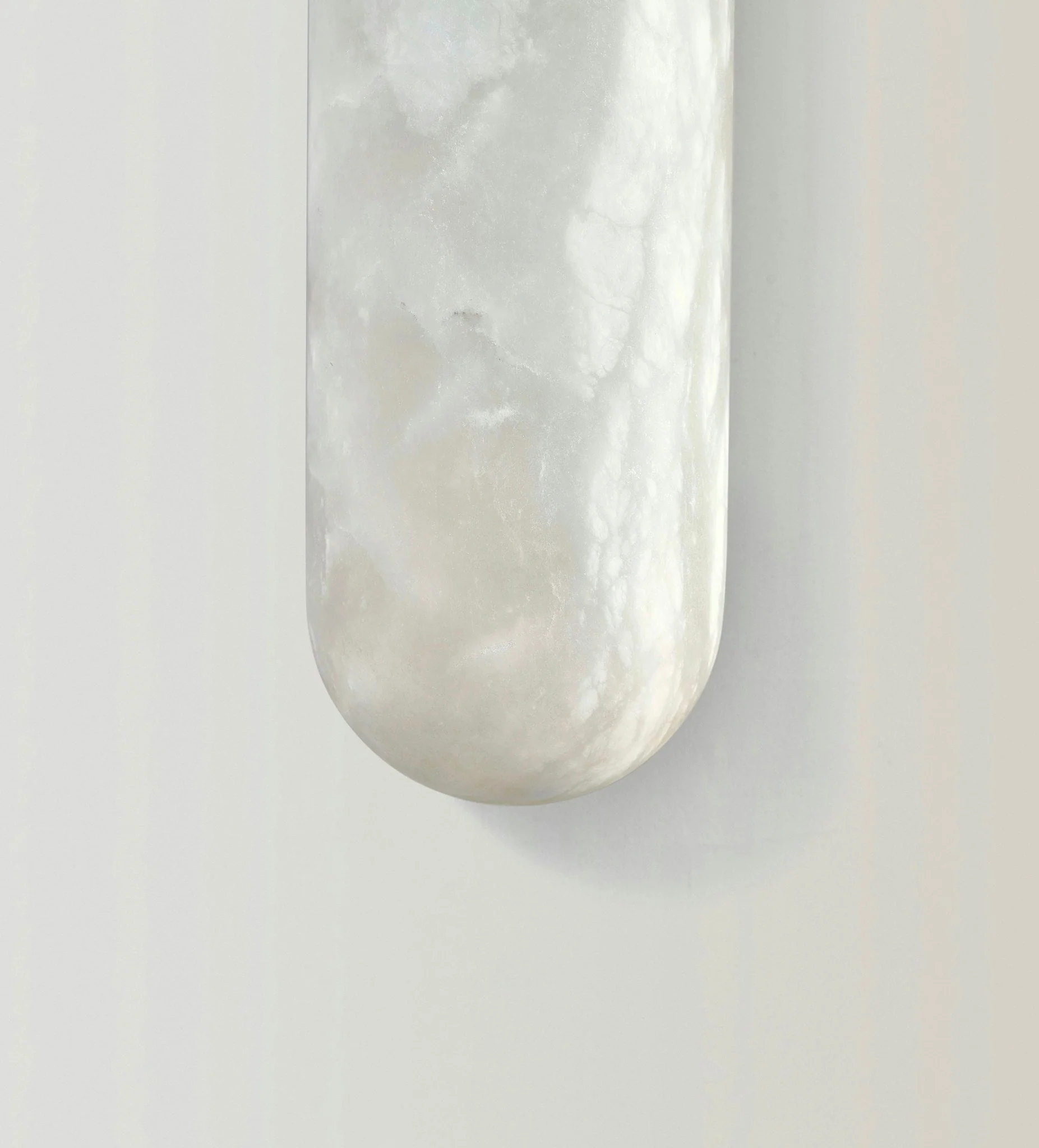 Claire Sconce 42cm Alabaster - Image 8