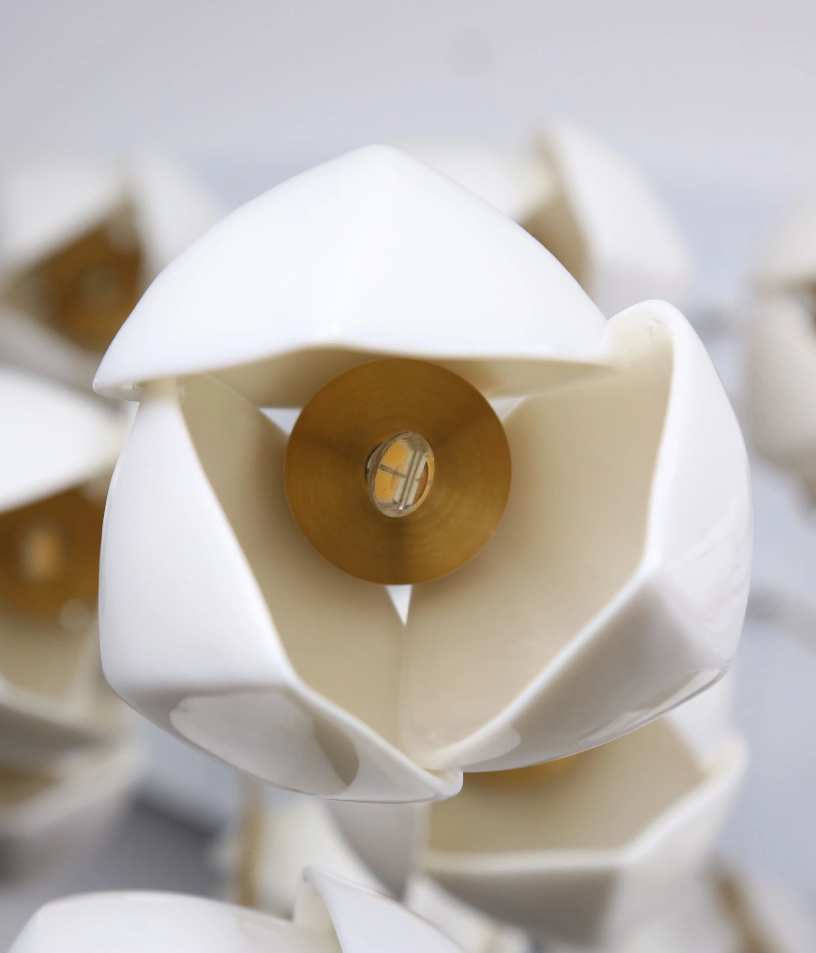 Ceramic LED Cluster Bloom Chandelier by Aurorae Lighting - Image 3