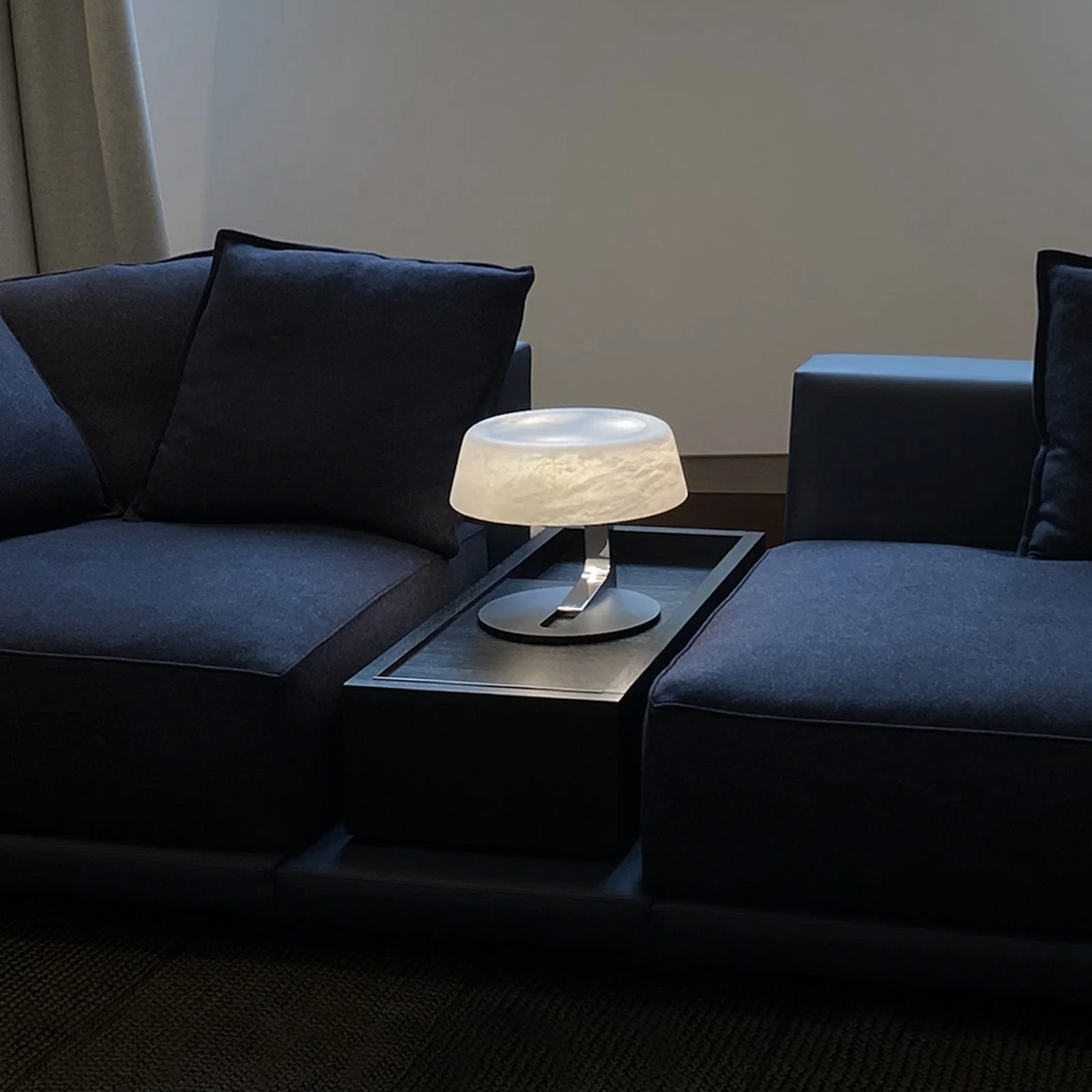 Comete Alabaster Table Lamp - Image 18