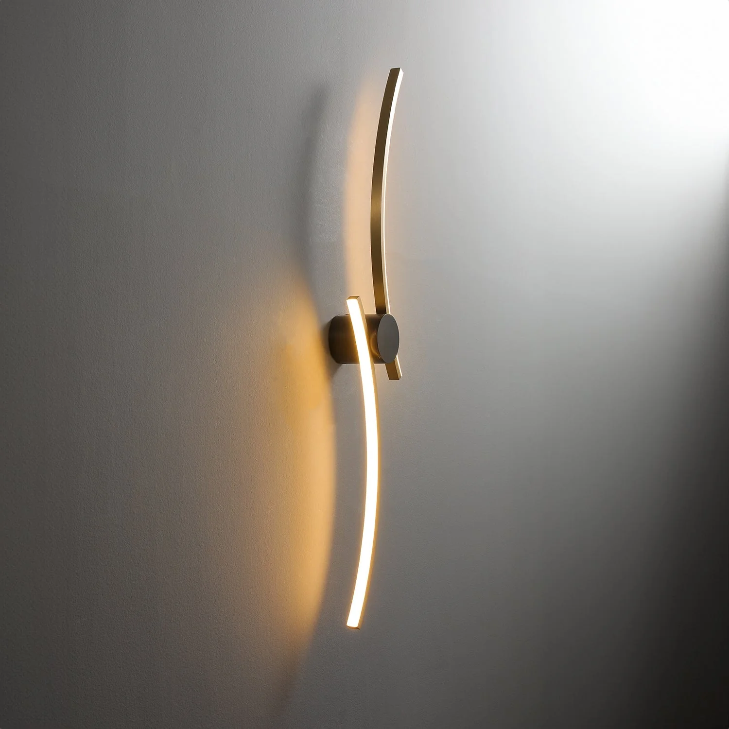 Coordinates 3 Brass Wall Lamp - Image 11