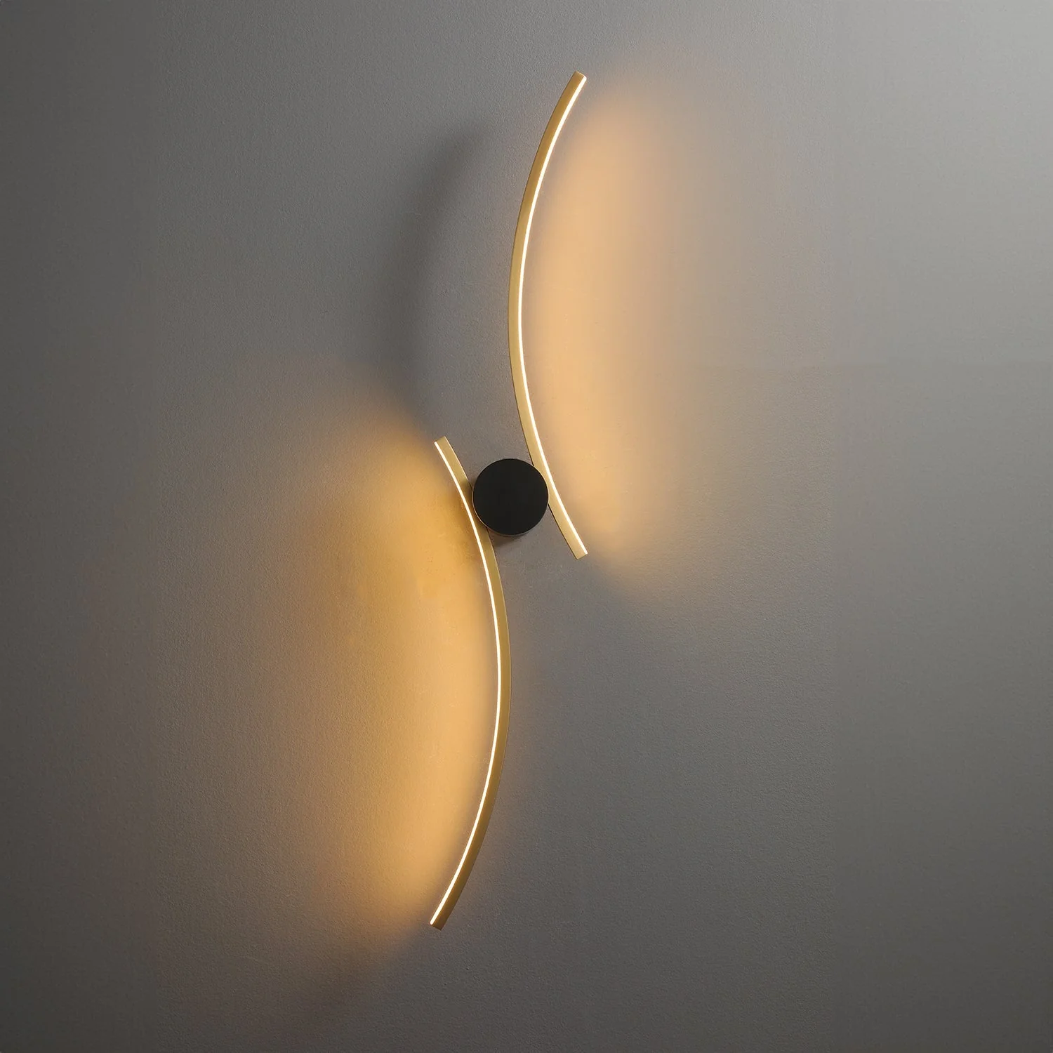 Coordinates 3 Brass Wall Lamp - Image 12