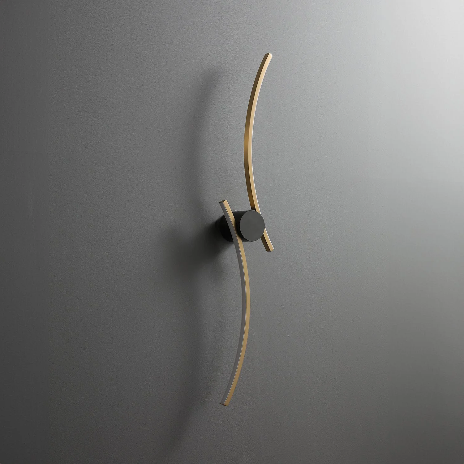 Coordinates 3 Brass Wall Lamp - Image 6