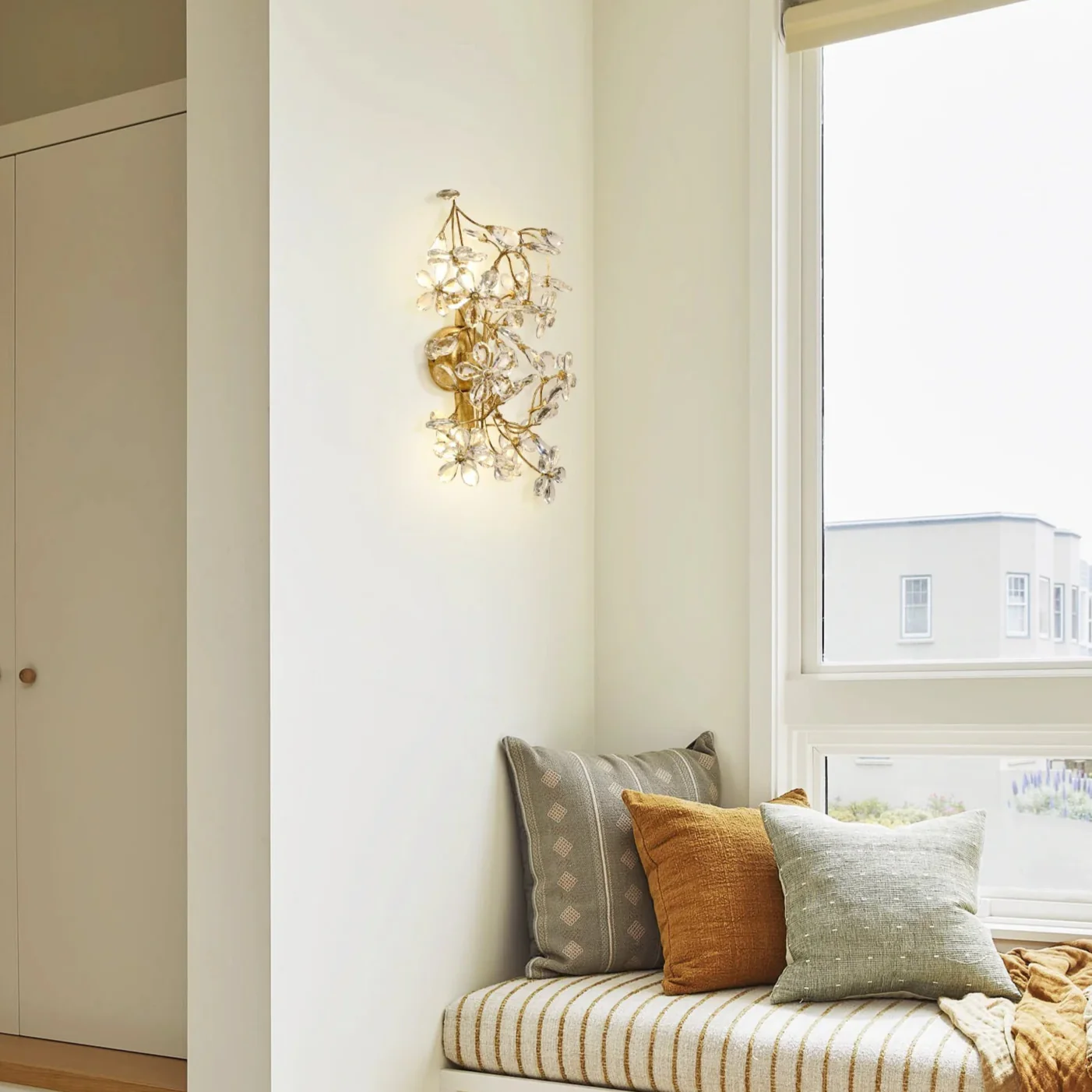 Crystal Flowers Fiore 2-Light Wall Sconce - Image 5