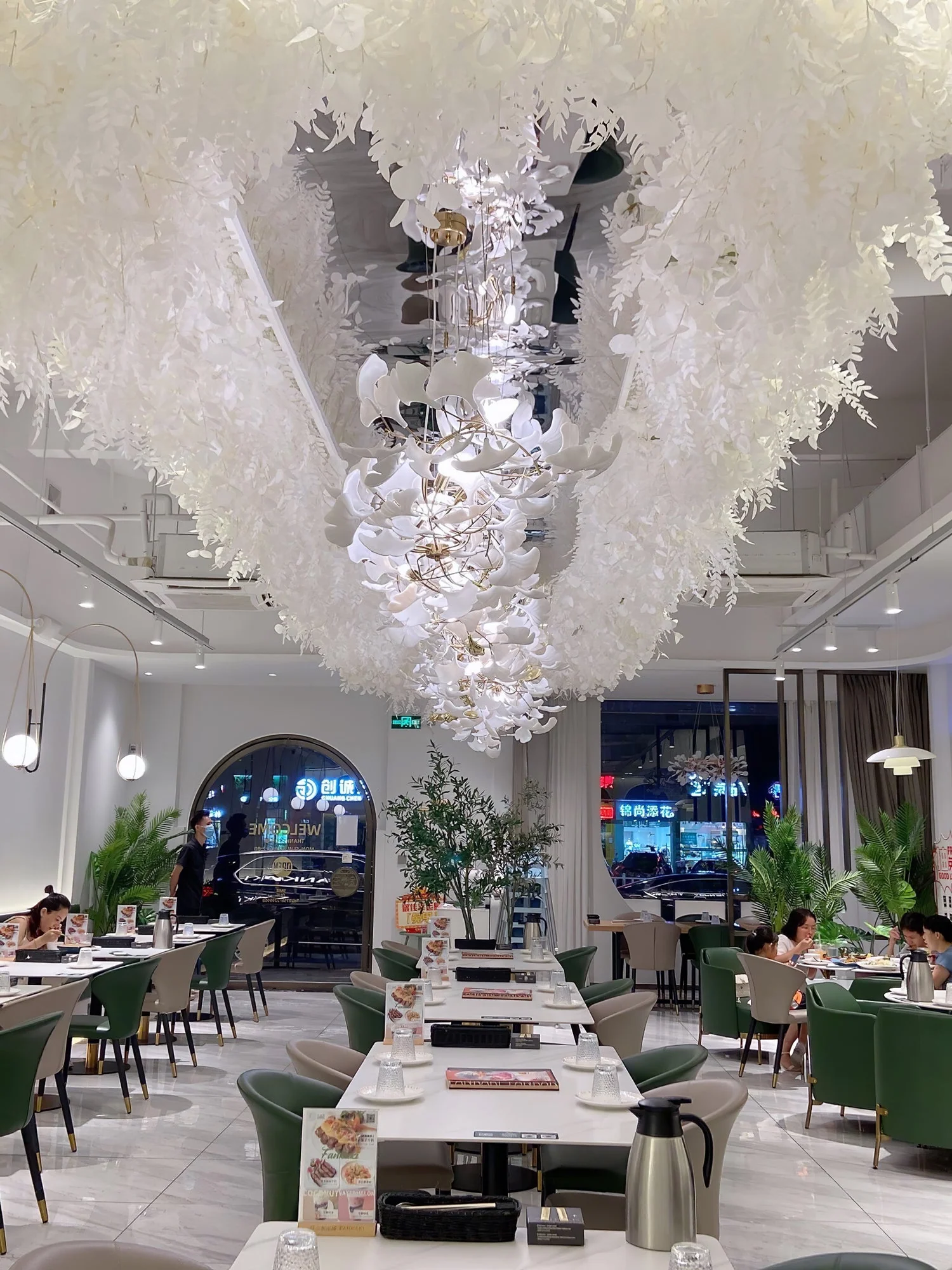 Gingko Leaves Chandelier - Image 18
