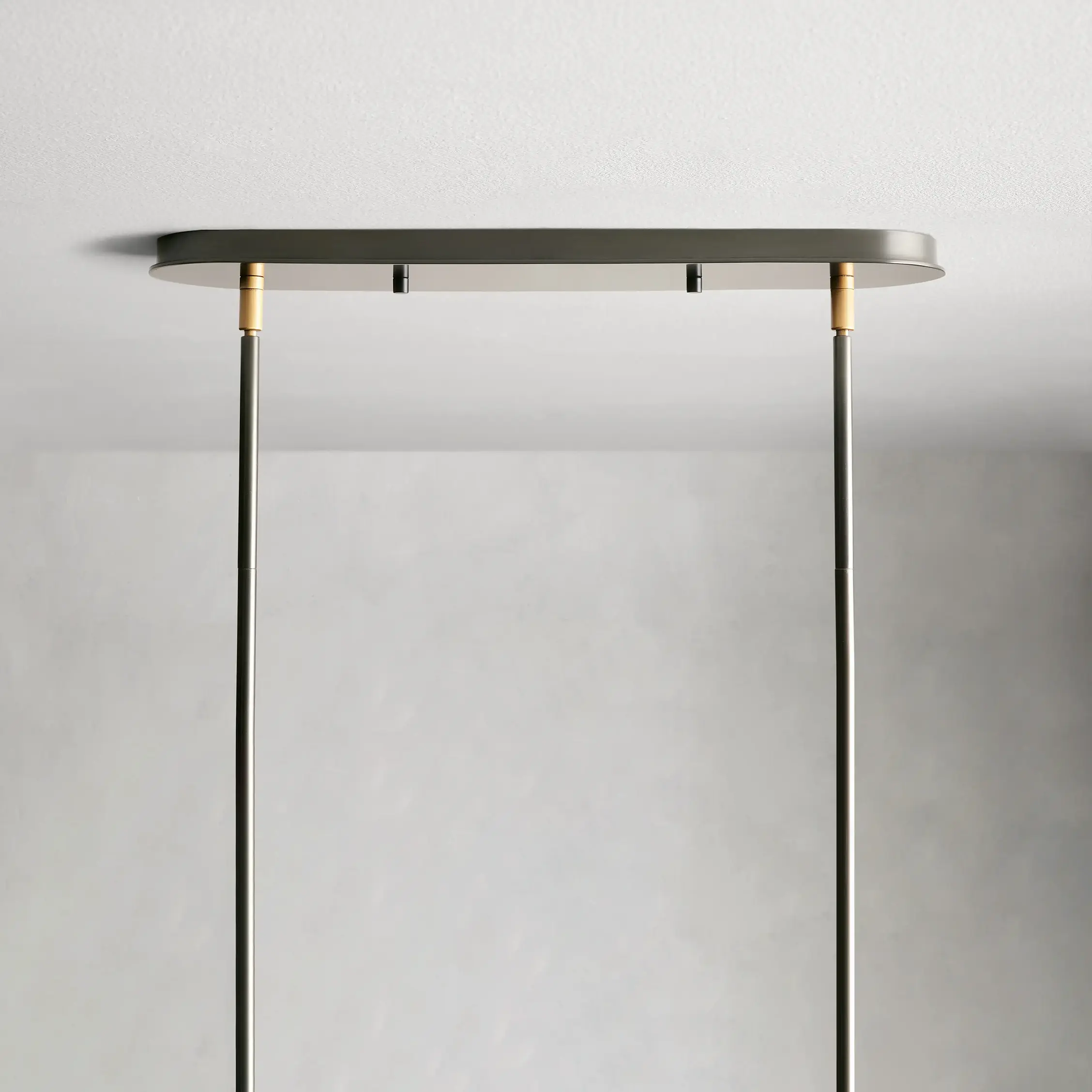 Daphne Linear Chandelier - Image 10