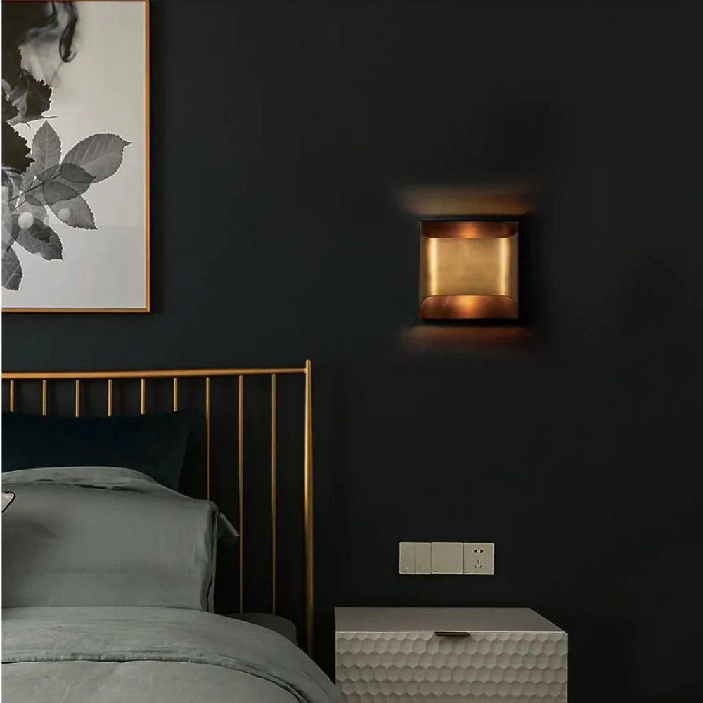 Daris Sconce 8"H - Image 3