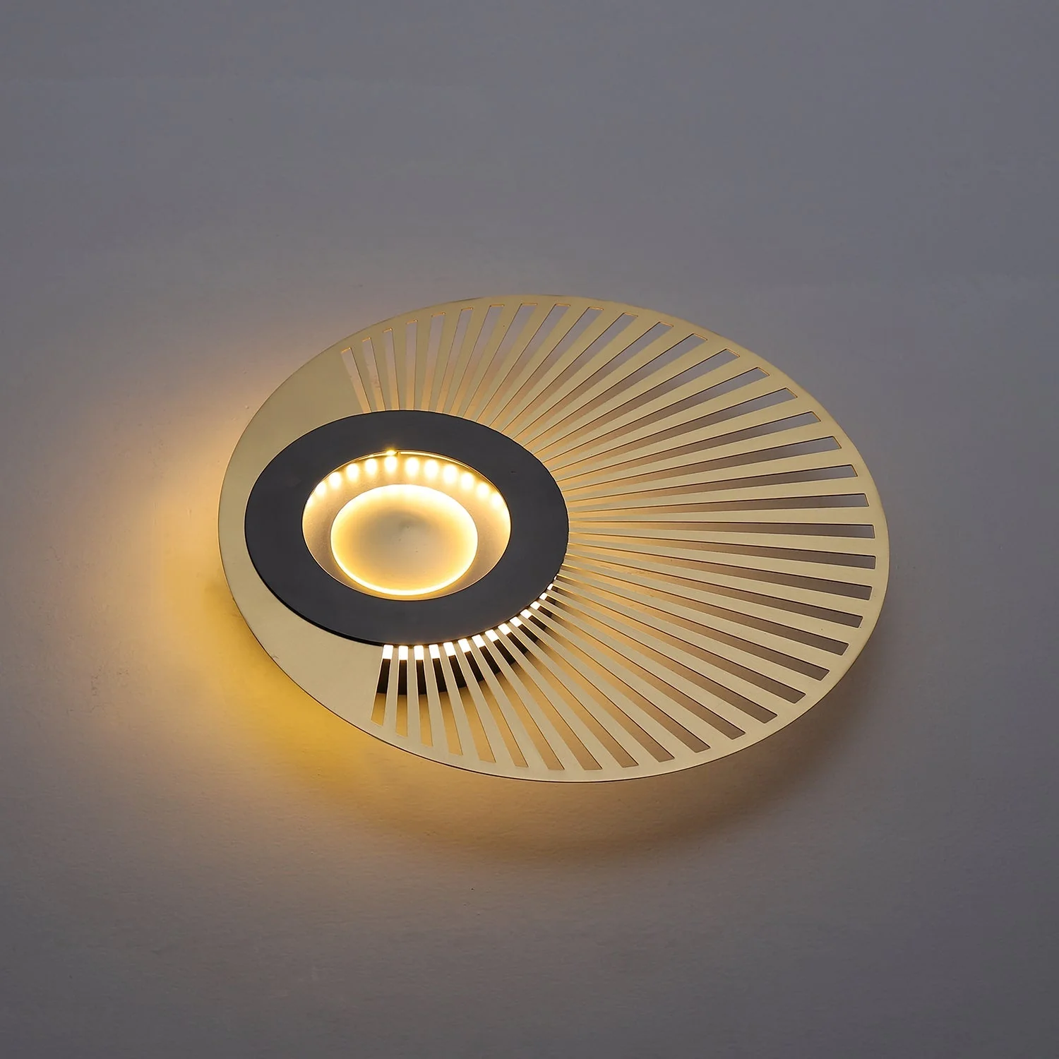 Earth Wall Lamp - Image 6