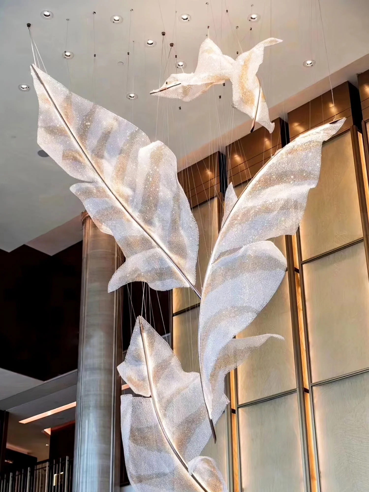 Falling Leaves Glass Chandelier - Image 11