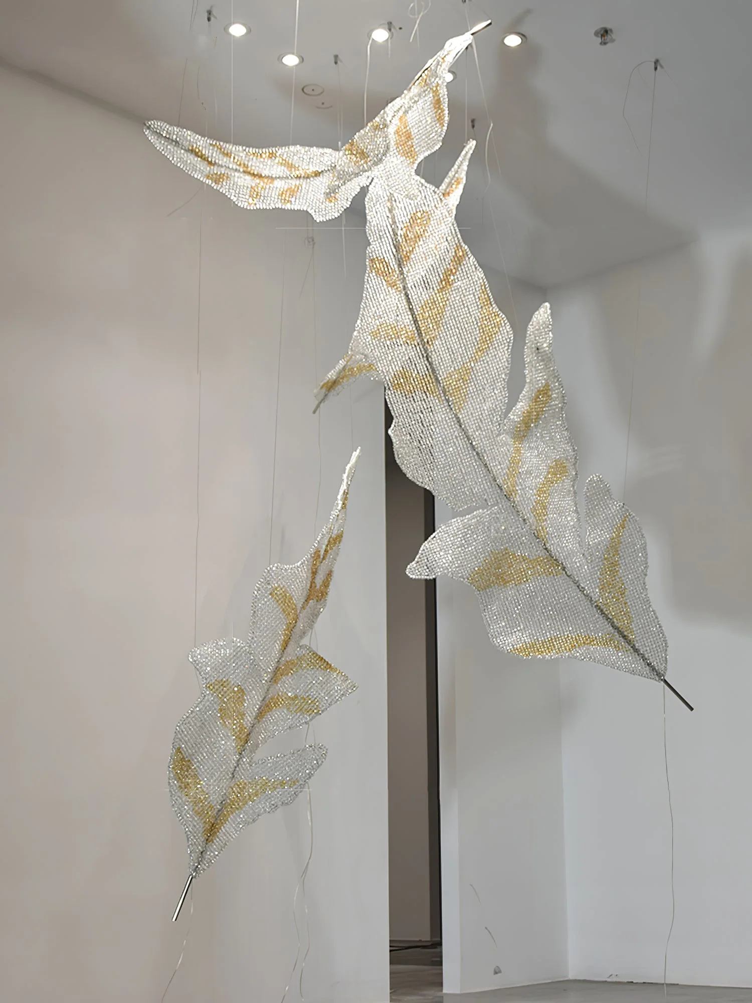 Falling Leaves Glass Chandelier - Image 8
