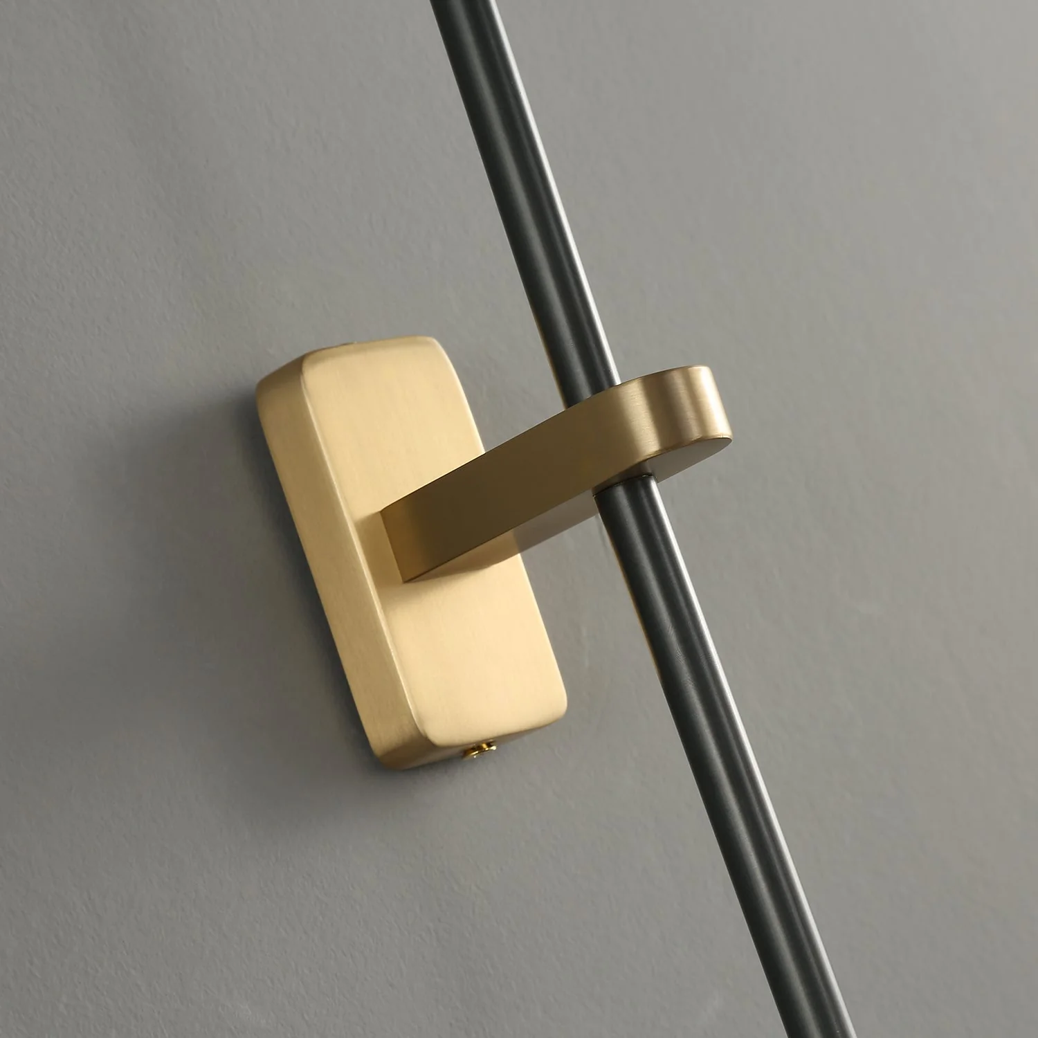Farol Brass Wall Lamp - Image 8