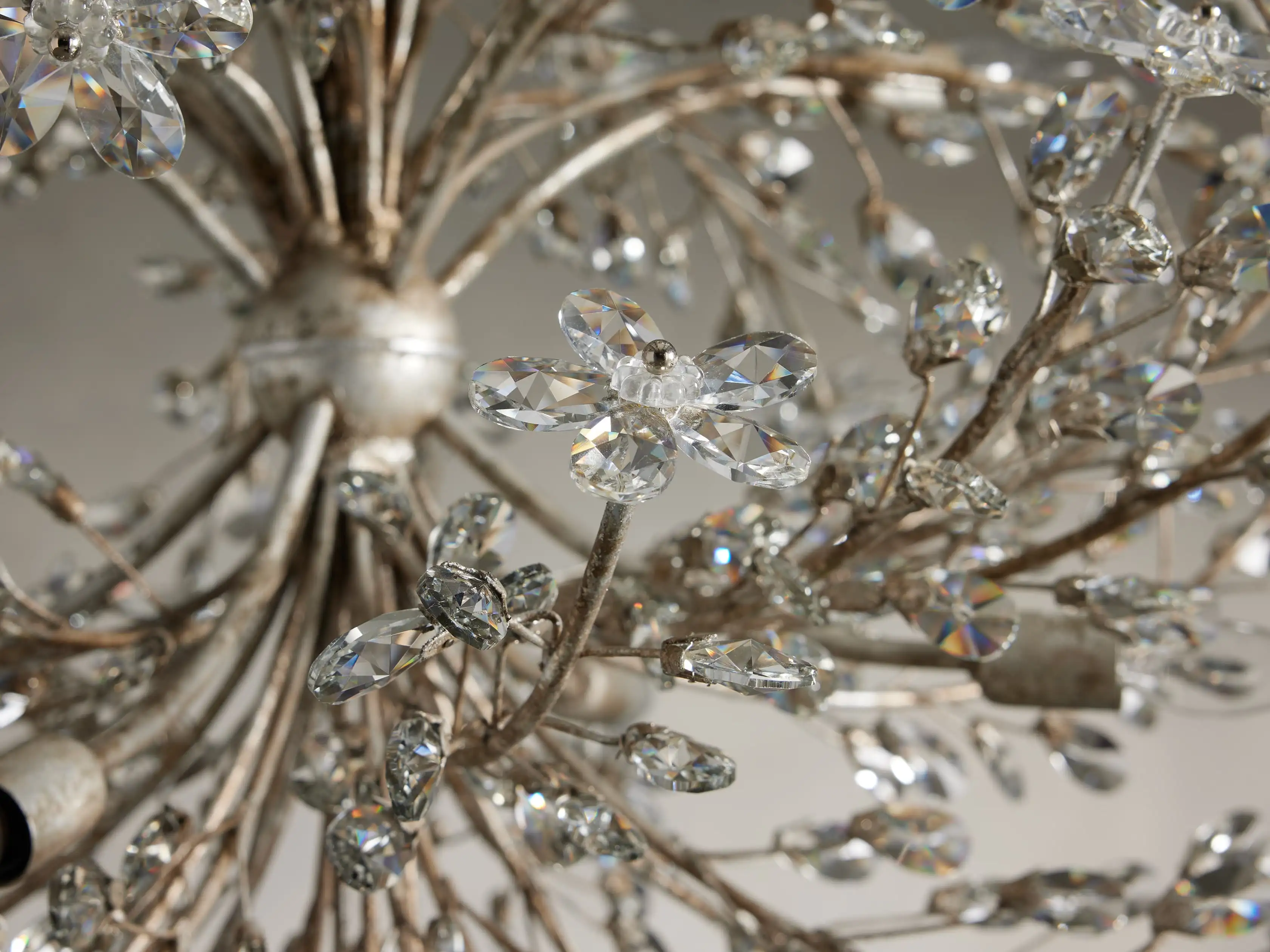 Fiore 8-Light Round Chandelier 35" - Image 6