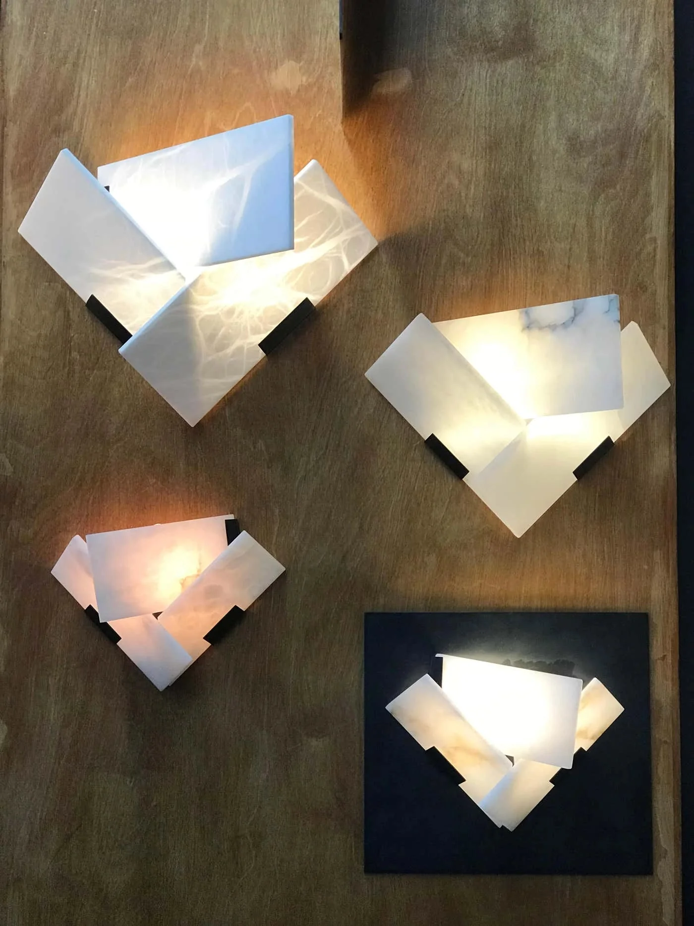 Fly Alabaster Sconce - Image 6