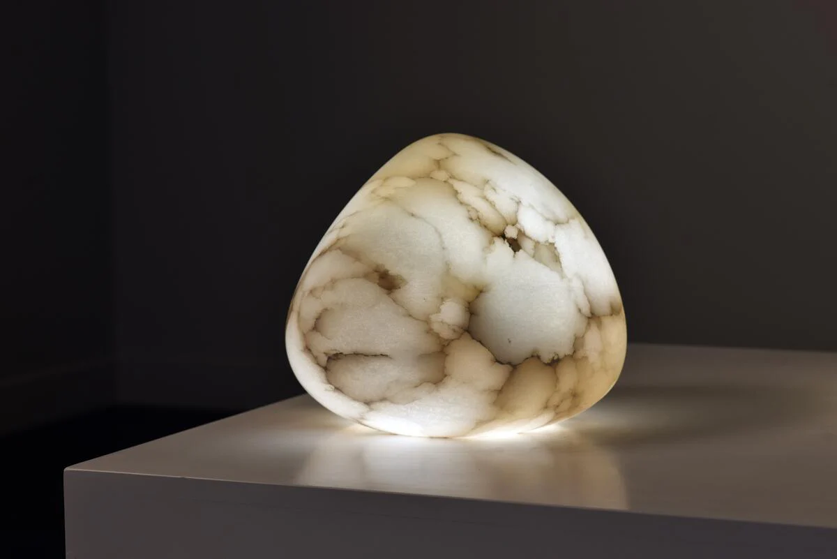 Galet Uno Alabaster Table Lamp - Image 2