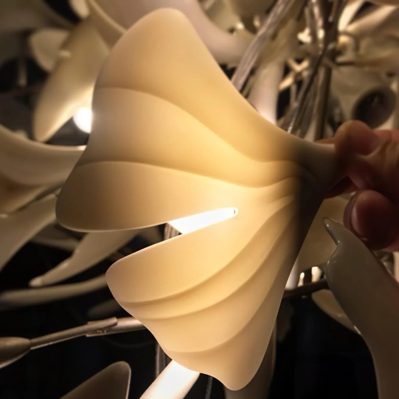 Gingko Chandelier E - Image 36