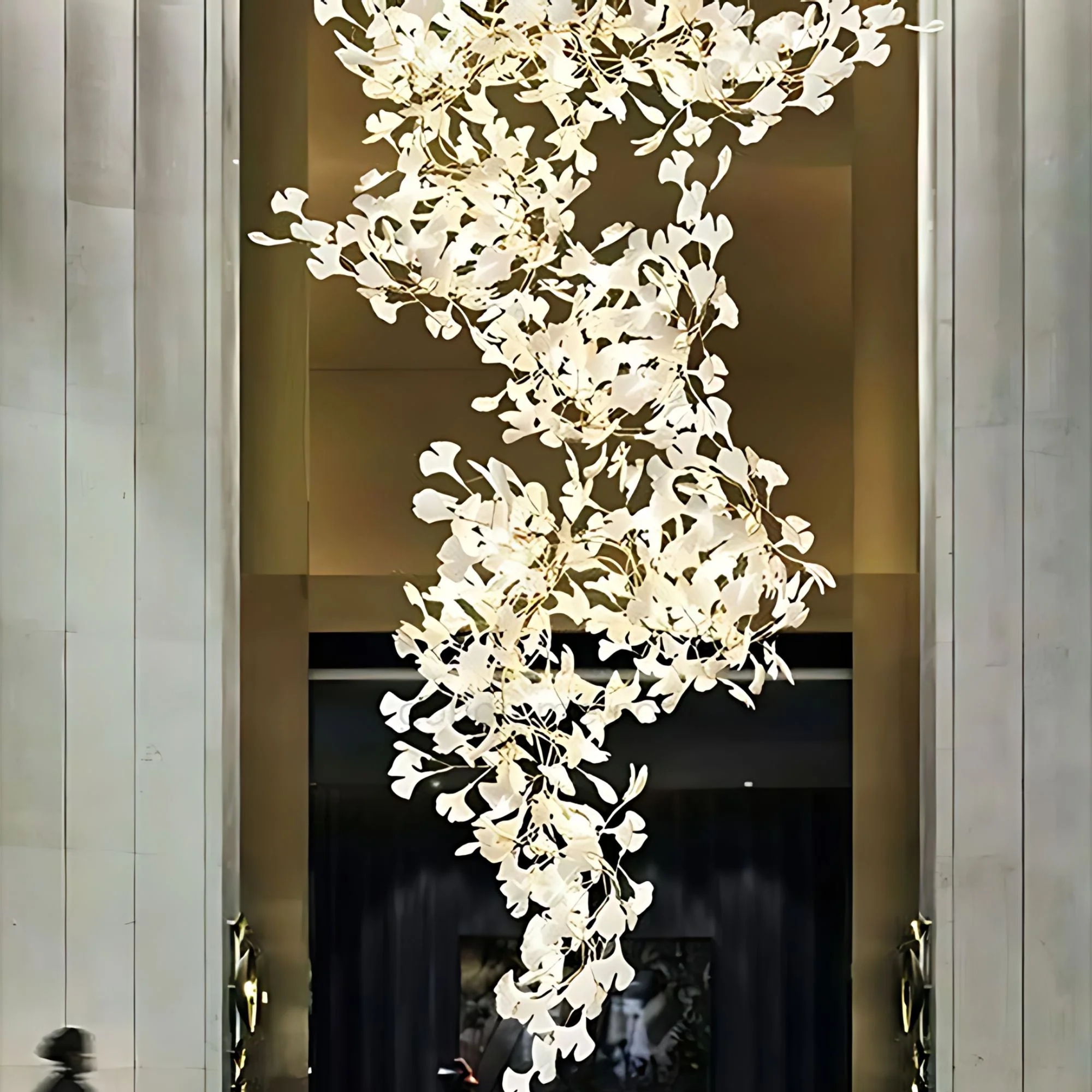 Ginkgo Grand Chandelier - Image 4