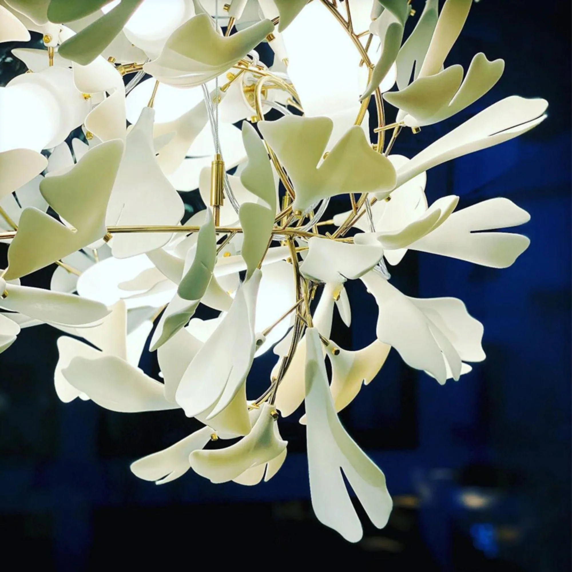 Ginkgo Grand Chandelier - Image 9