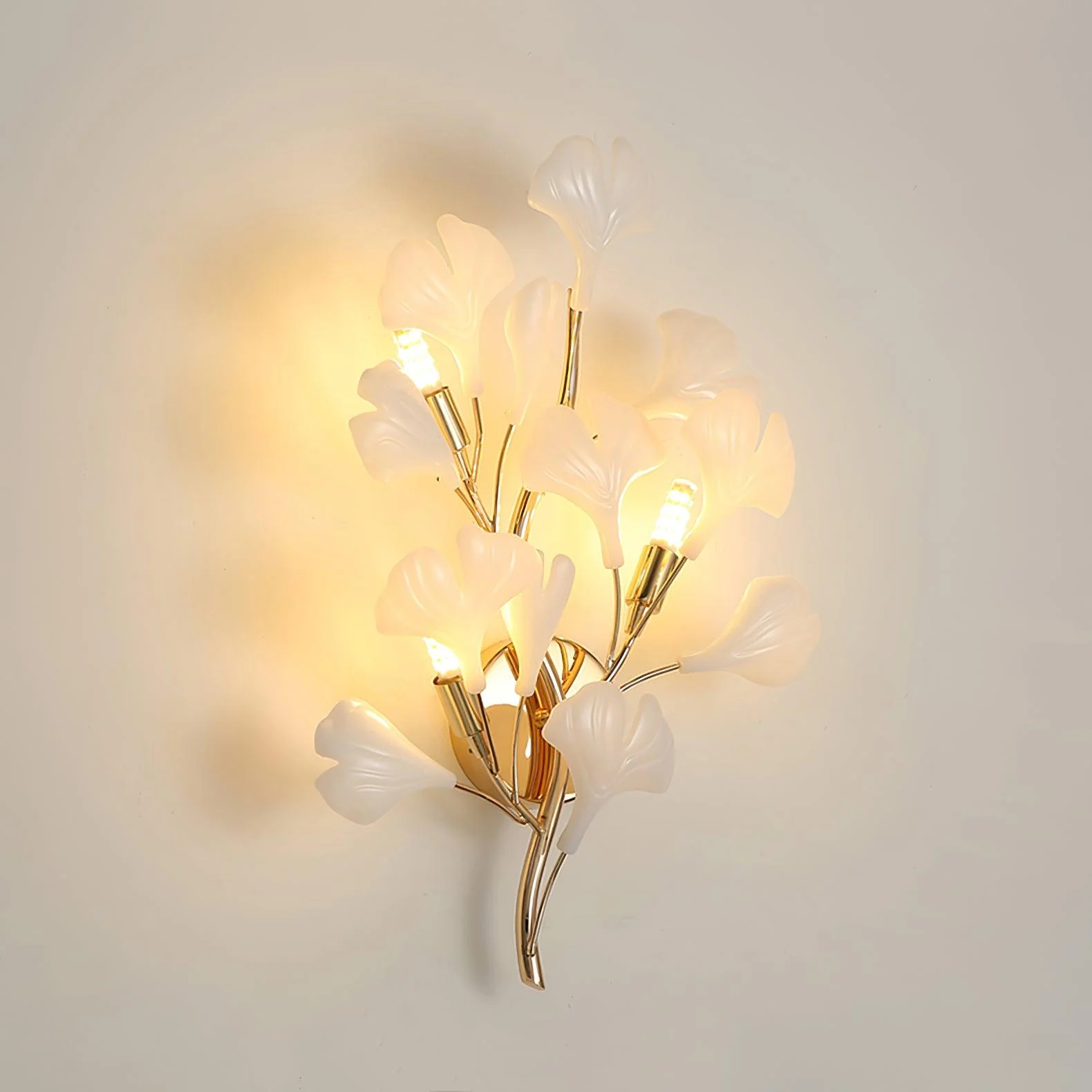 Gingko Wall Lamp - Image 33