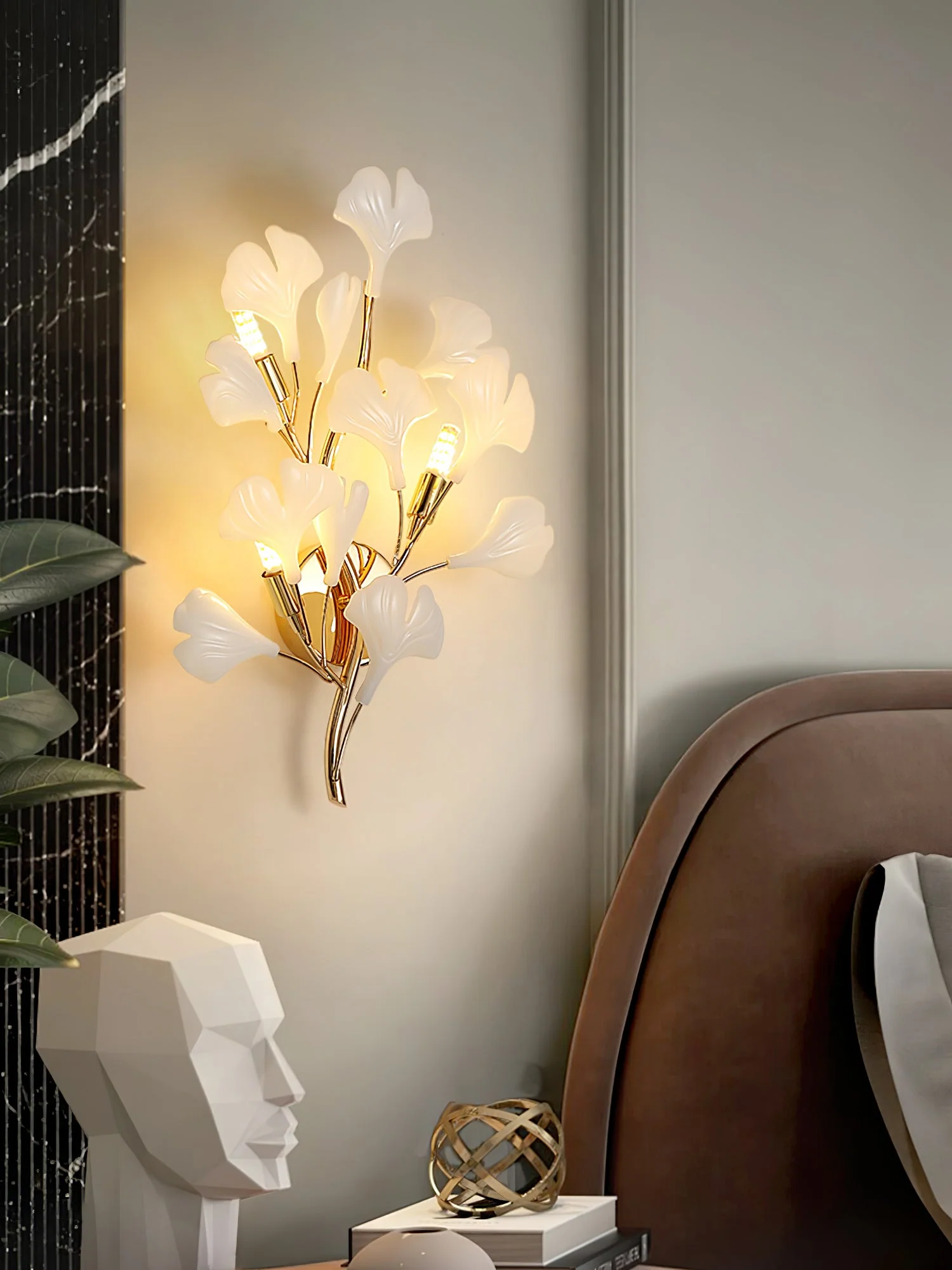 Gingko Wall Lamp - Image 38