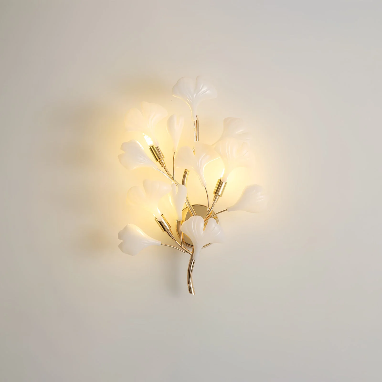 Gingko Wall Lamp - Image 43
