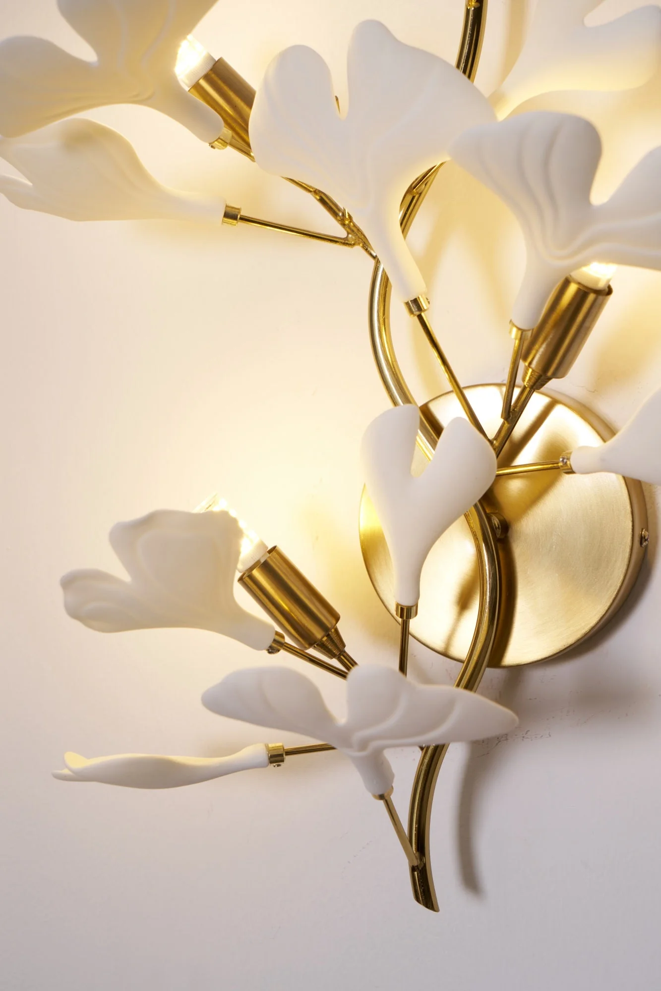 Gingko Wall Lamp - Image 74