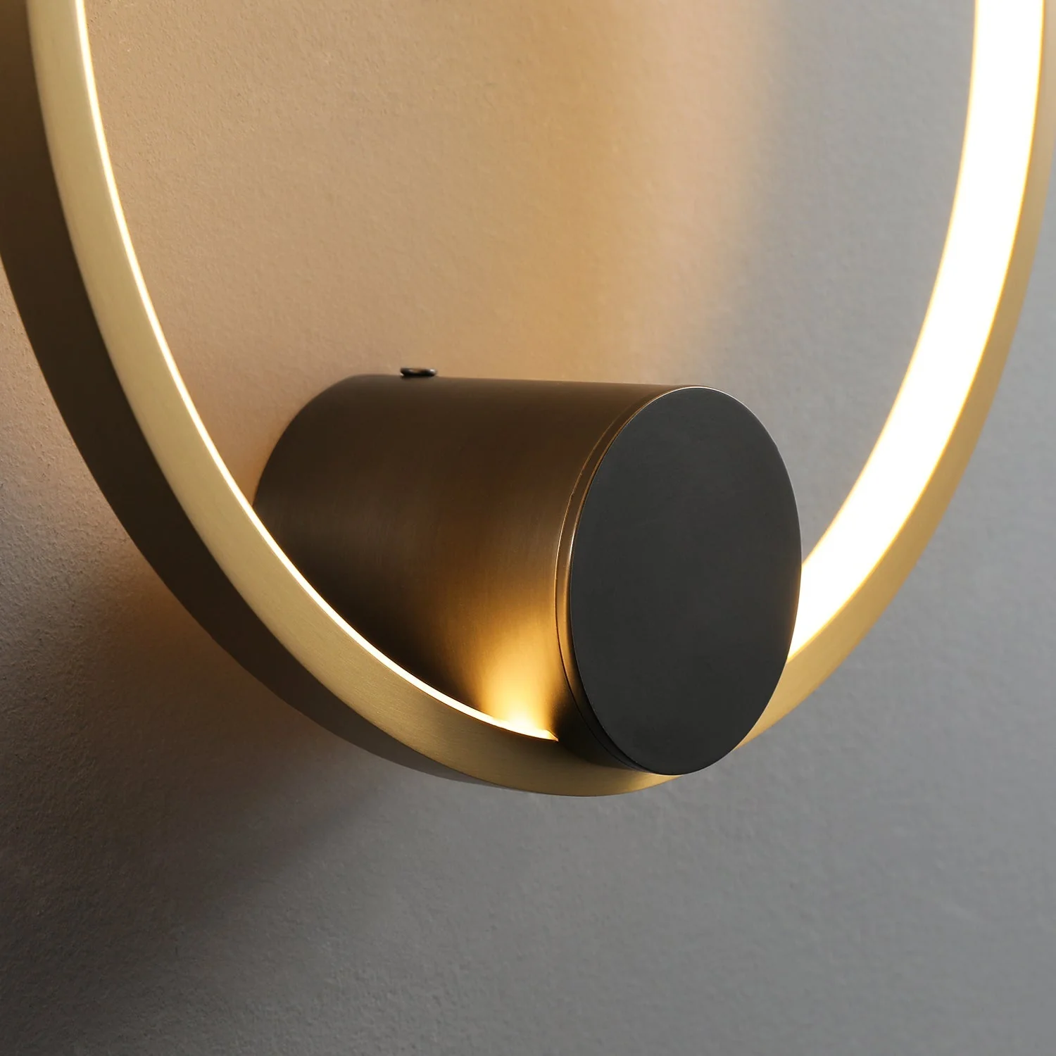 Holy Brass Wall Lamp - Image 10