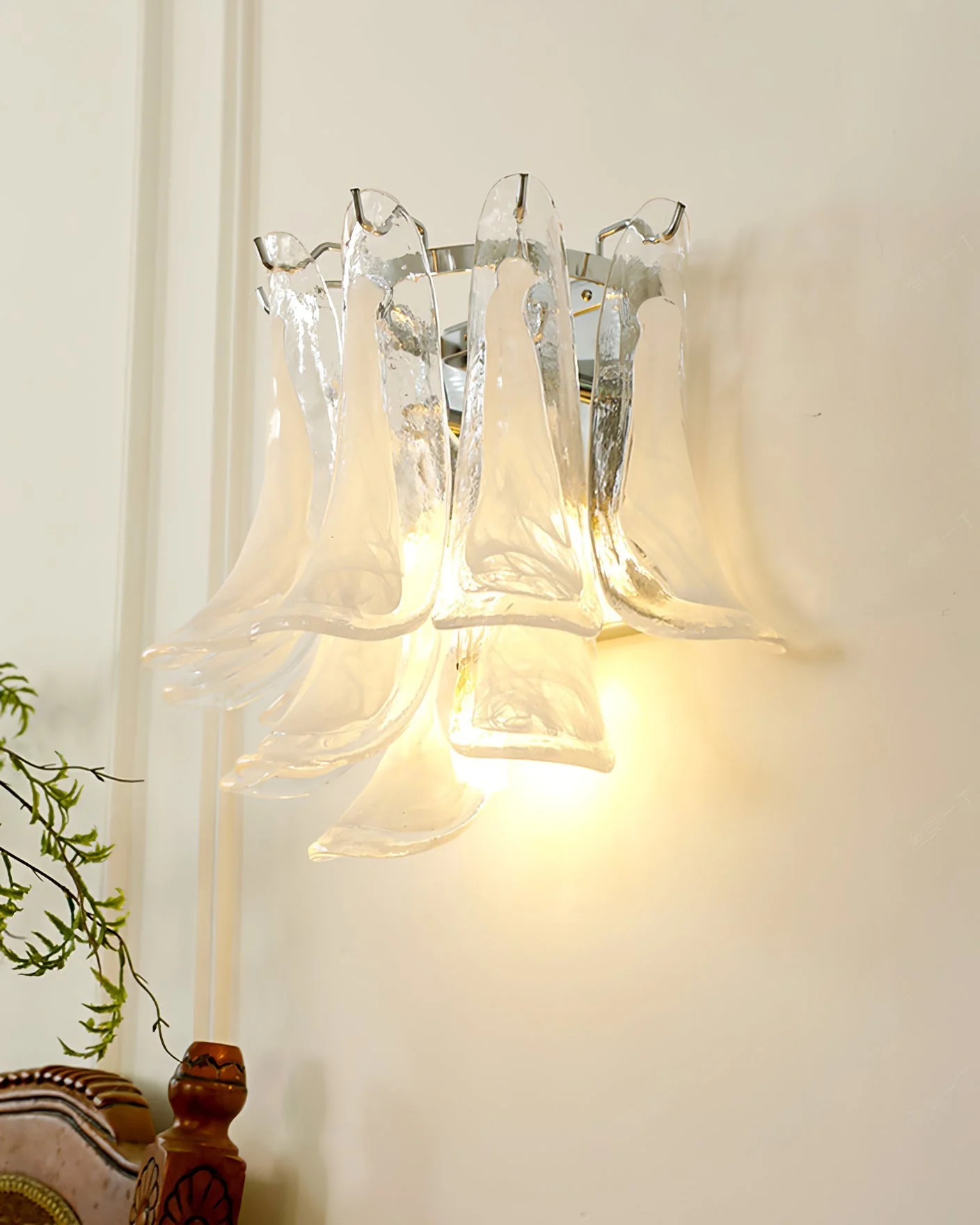 Horseshoe Wall Lamp - Image 8
