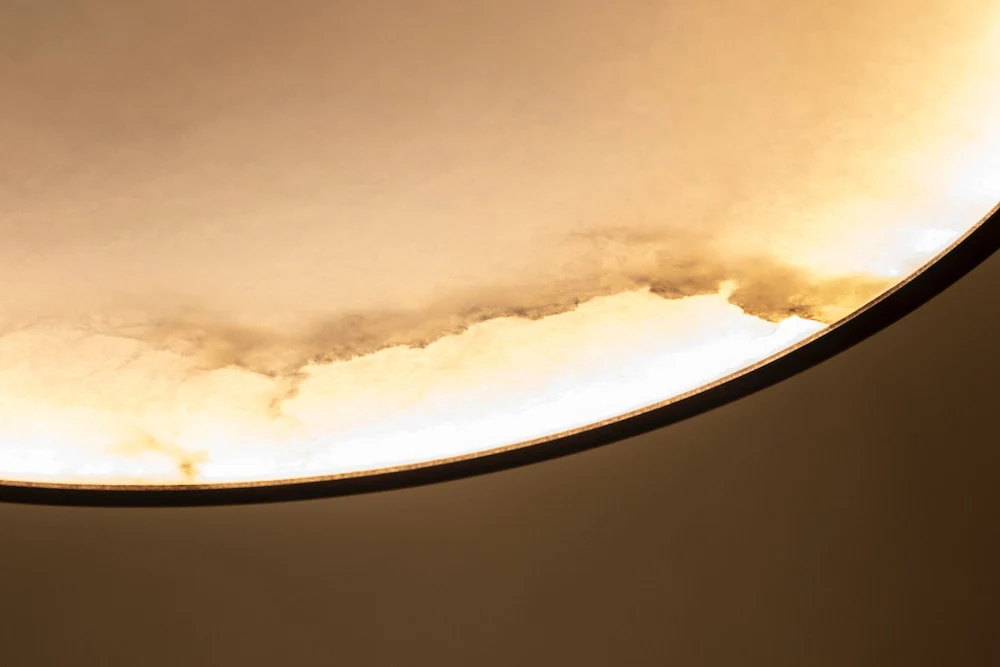 Hublot alabaster chandelier - Image 3