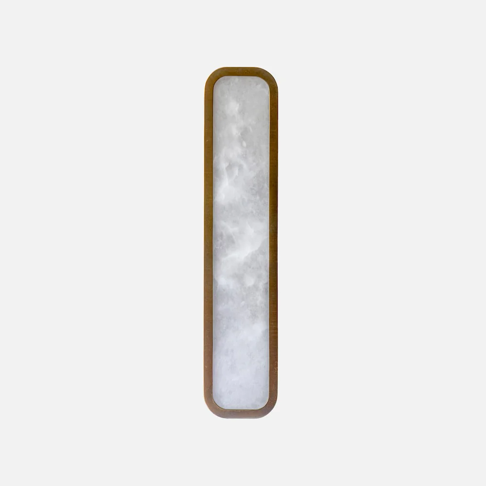 Hublot alabaster wall sconce - Image 2