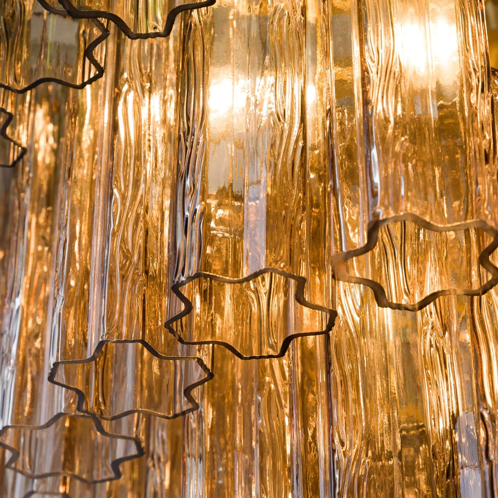 Large Treviso Murano Chandelier 31.5" - Image 10