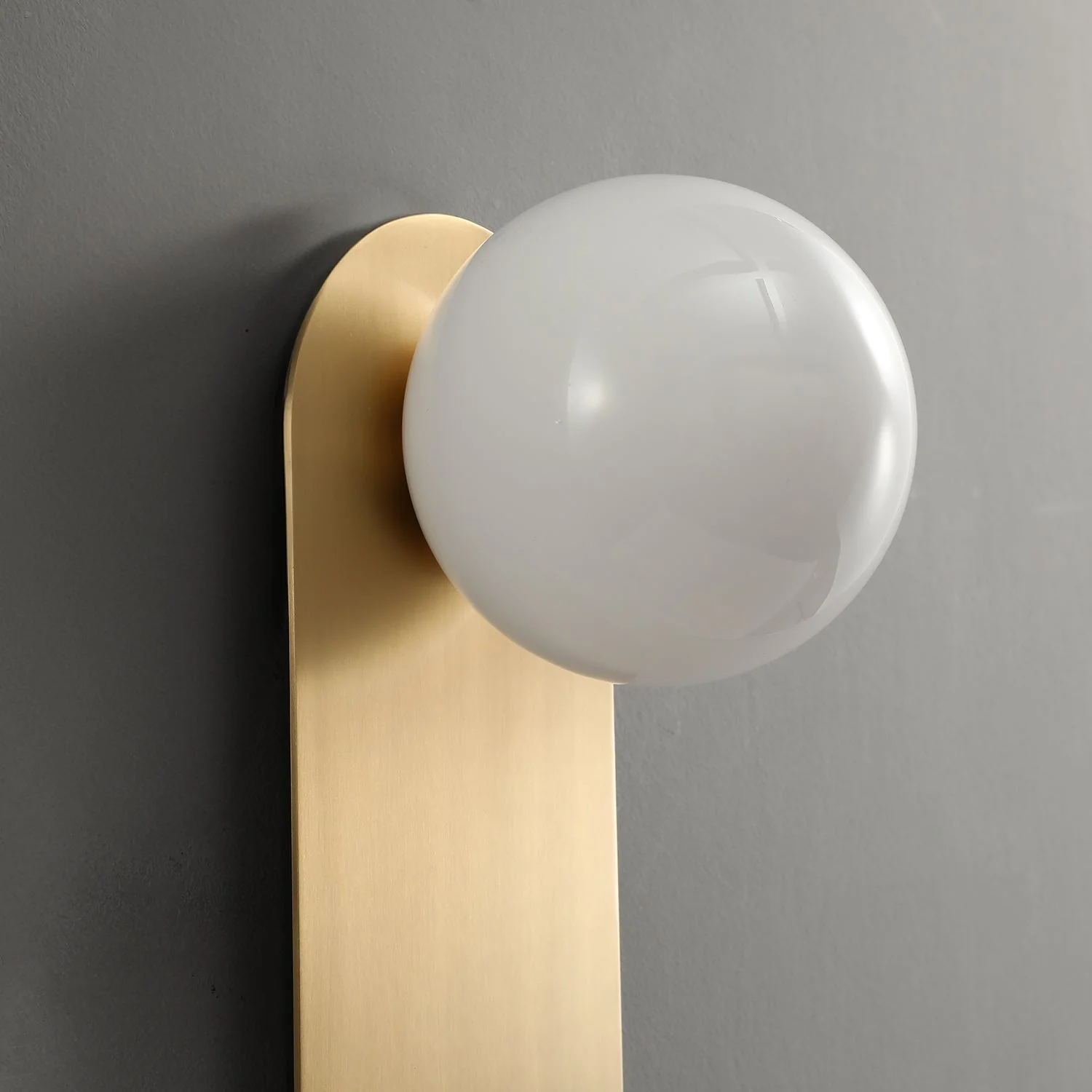Liila 1 Brass Wall Lamp - Image 7