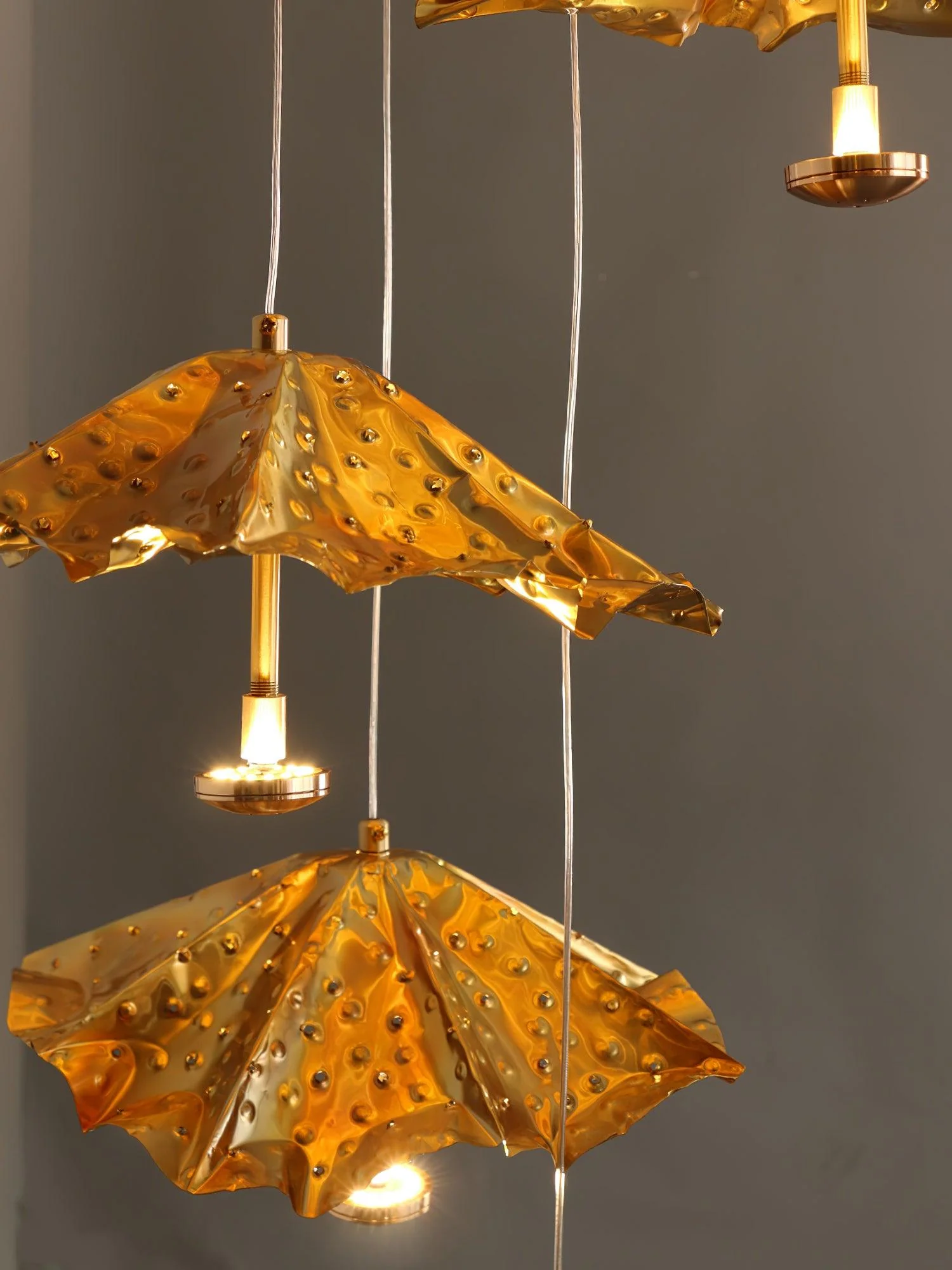Livra Leaf Chandelier - Image 8