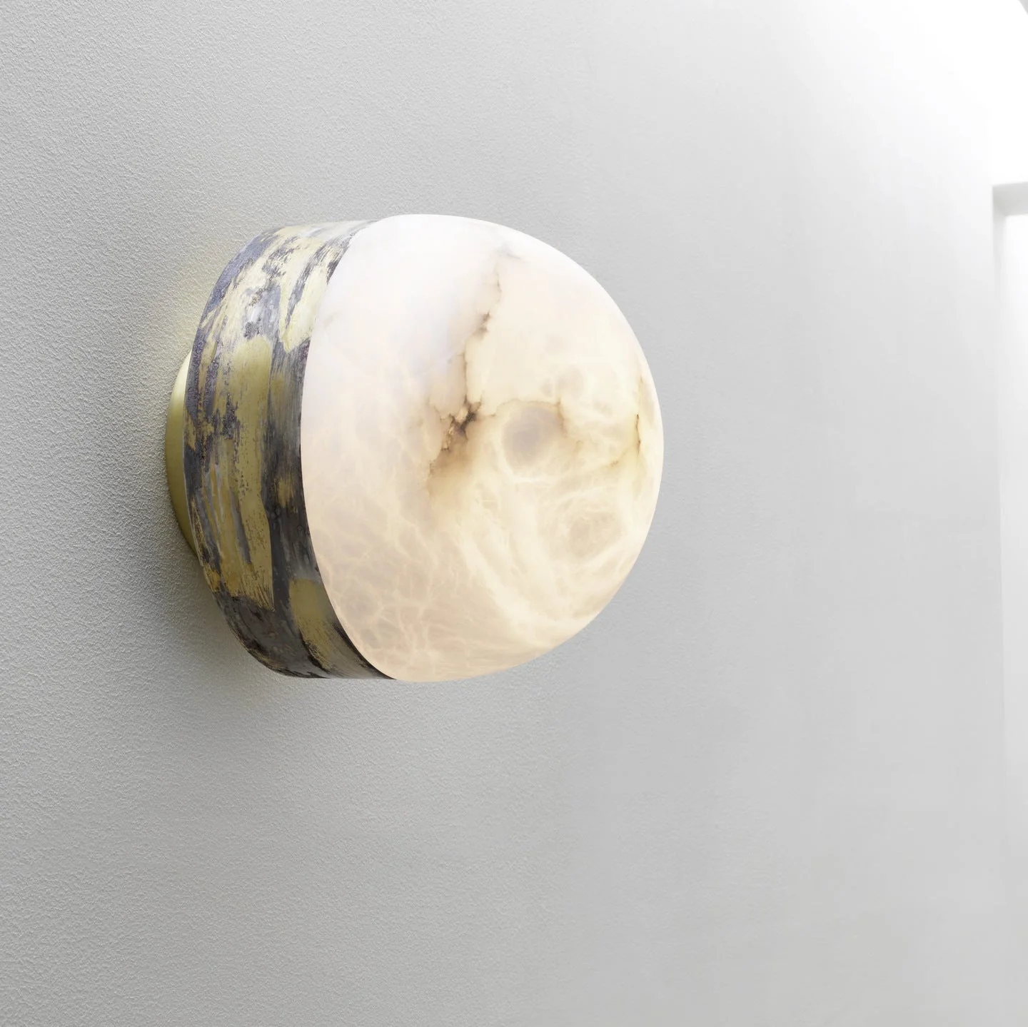 Lucid Alabaster Wall Light - Image 2