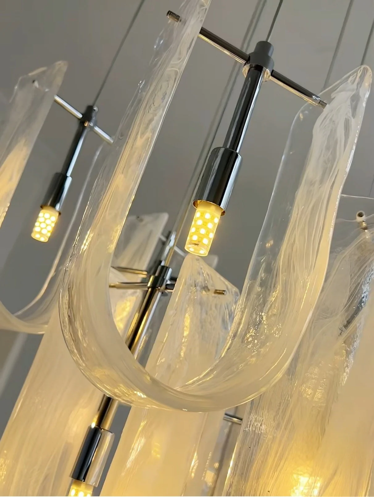 Luminous Waves Chandelier by Aurorae Lighting - Image 15