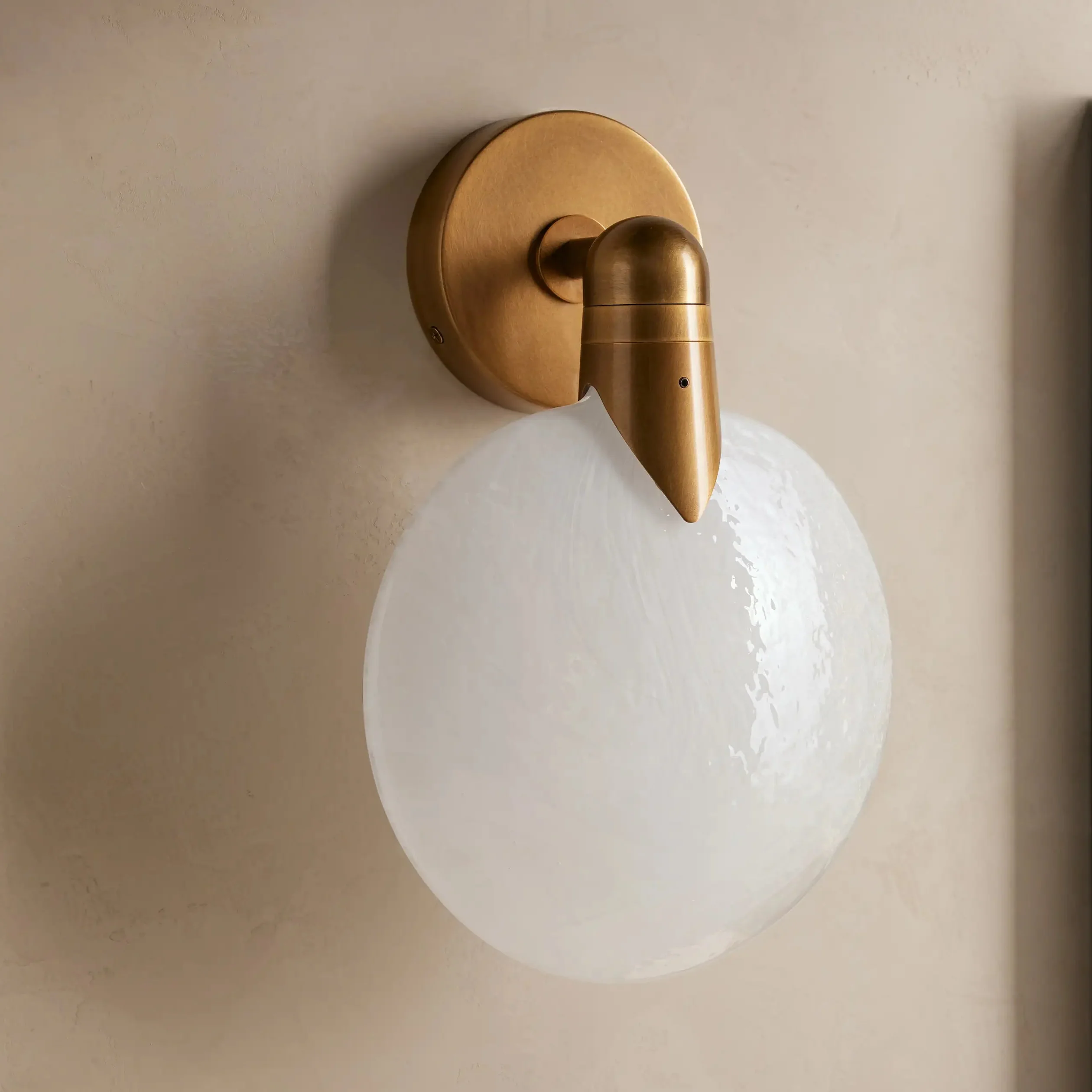 Lyla Sconce - Image 3